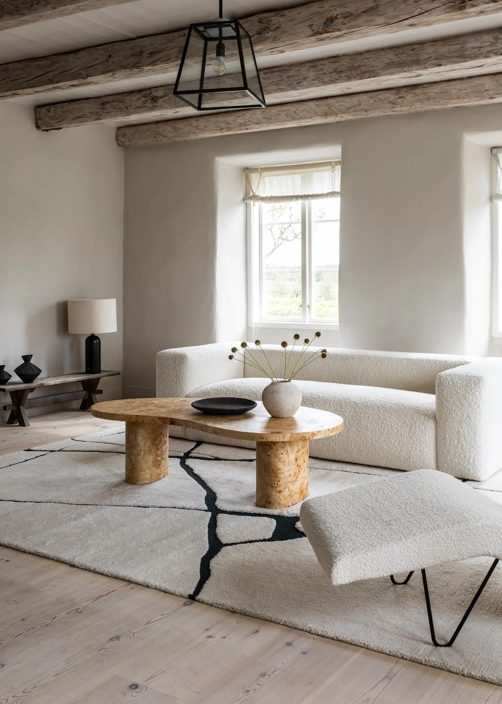 Gute ullmatta, Black and white 180x270 cm Layered