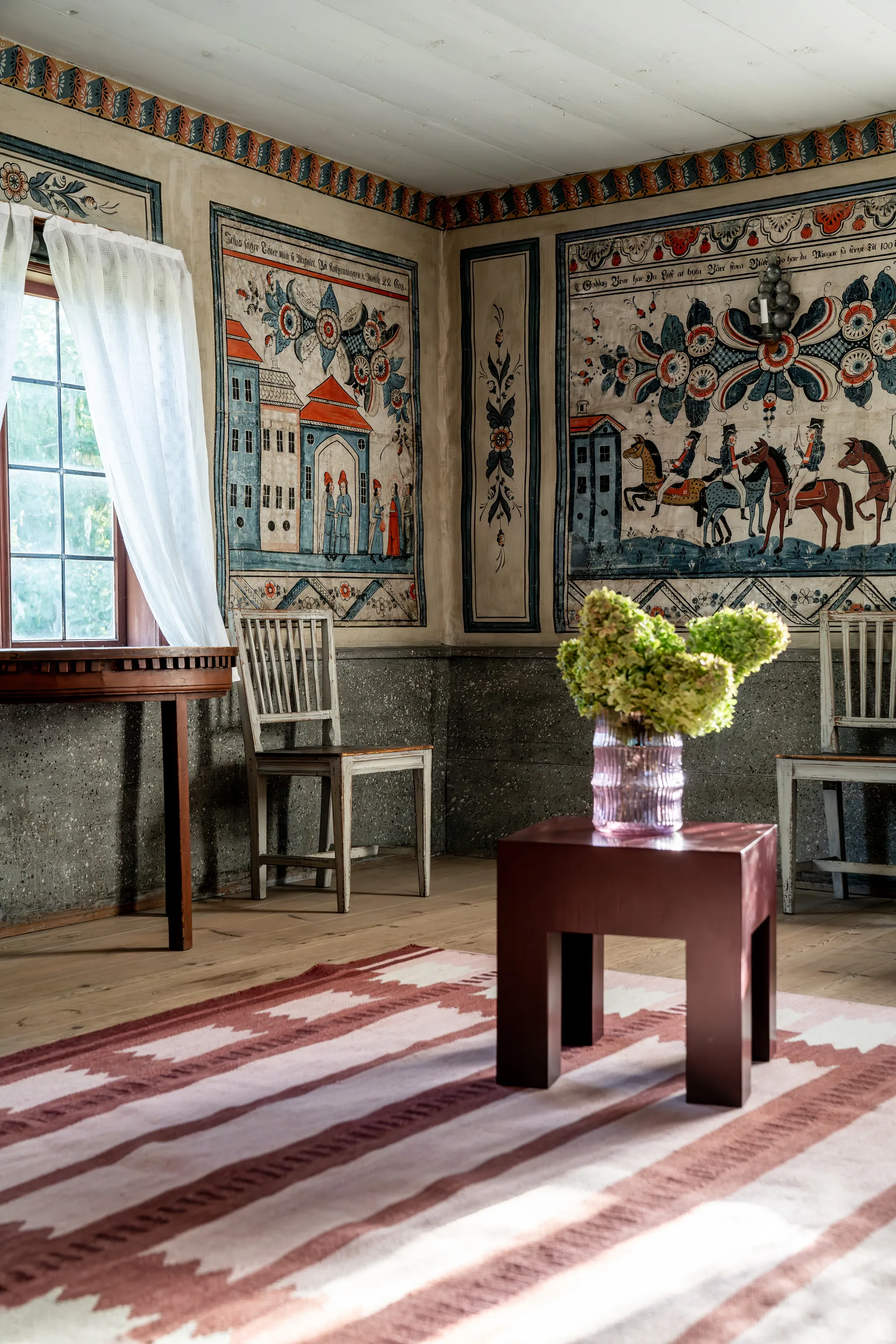 Röllakan Iris ullmatta, Rasberry, 200x300 cm Layered