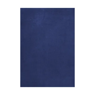 Solid Wool ullmatta - Blue foncé, 250x350 cm - Layered