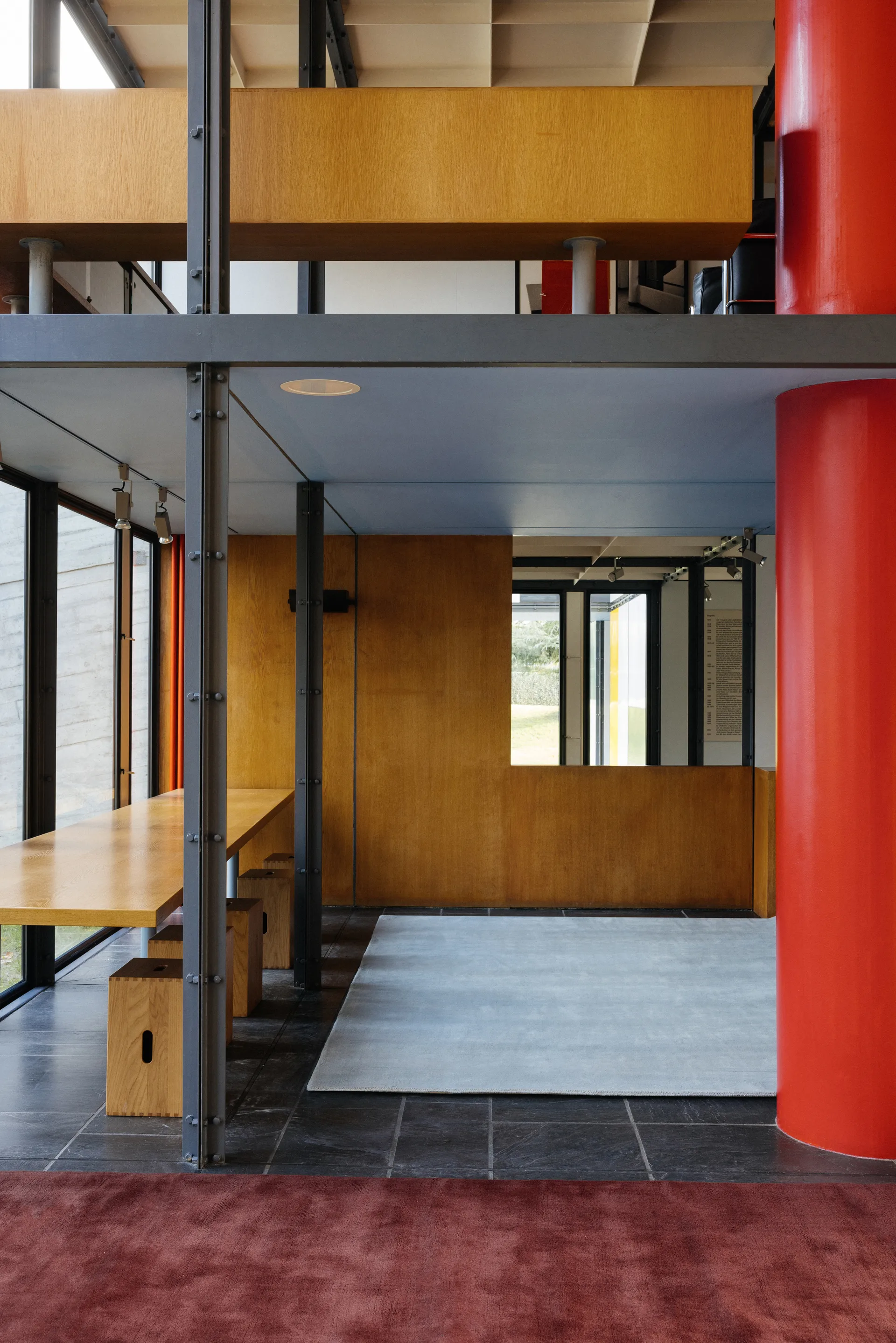 Solid Wool ullmatta, Ruby red, 300x400 cm Layered