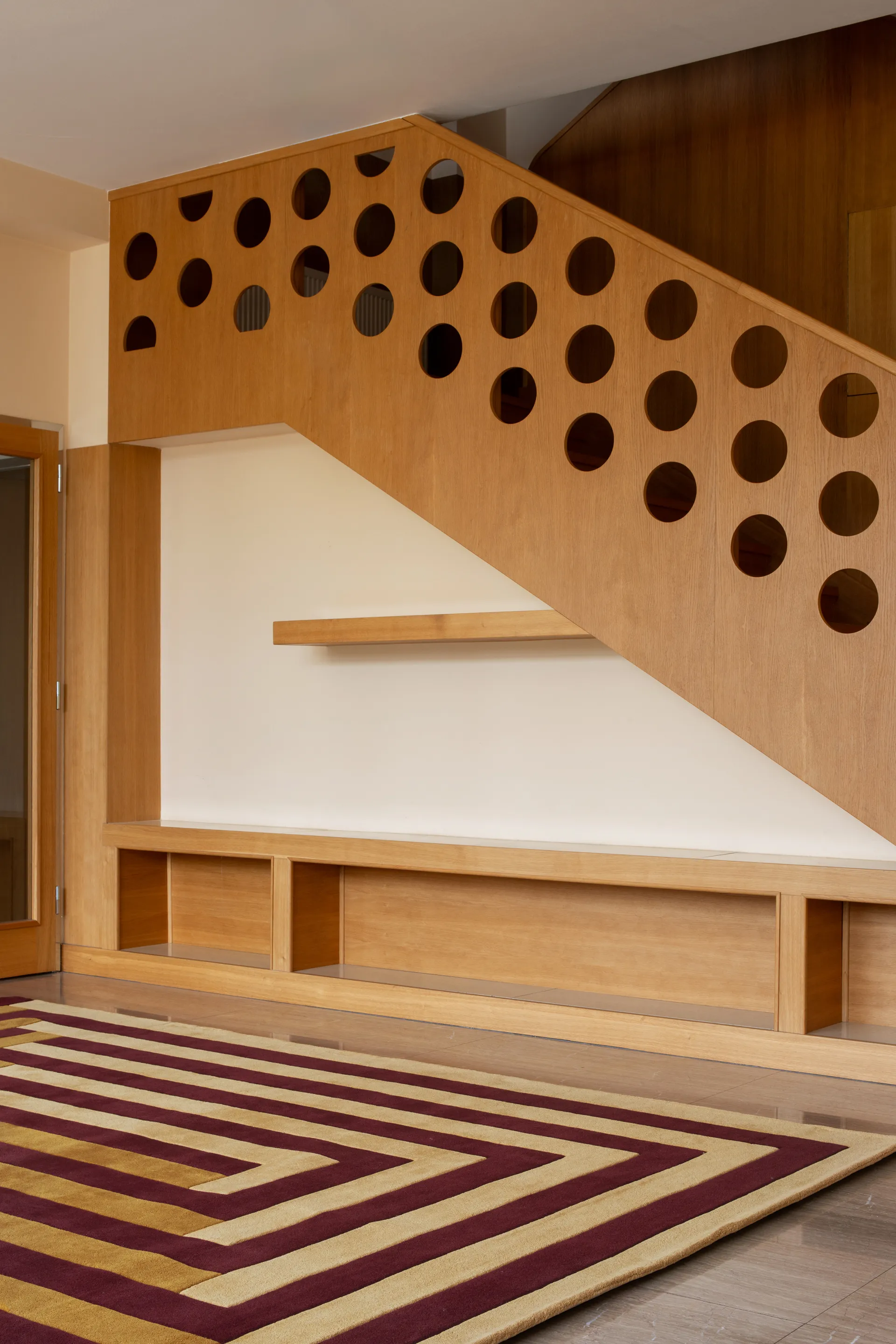 Teklan Labyrinth ullmatta, Mulberry sand, 200x300 cm Layered