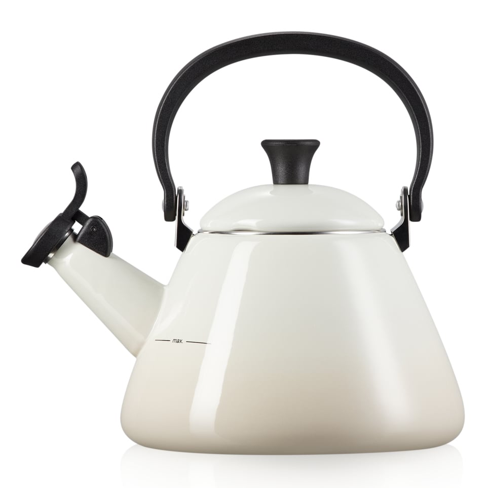 Le Creuset Kone vattenkittel med vissla Meringue | Skandinavisk Design | Vattenkittlar | Beige