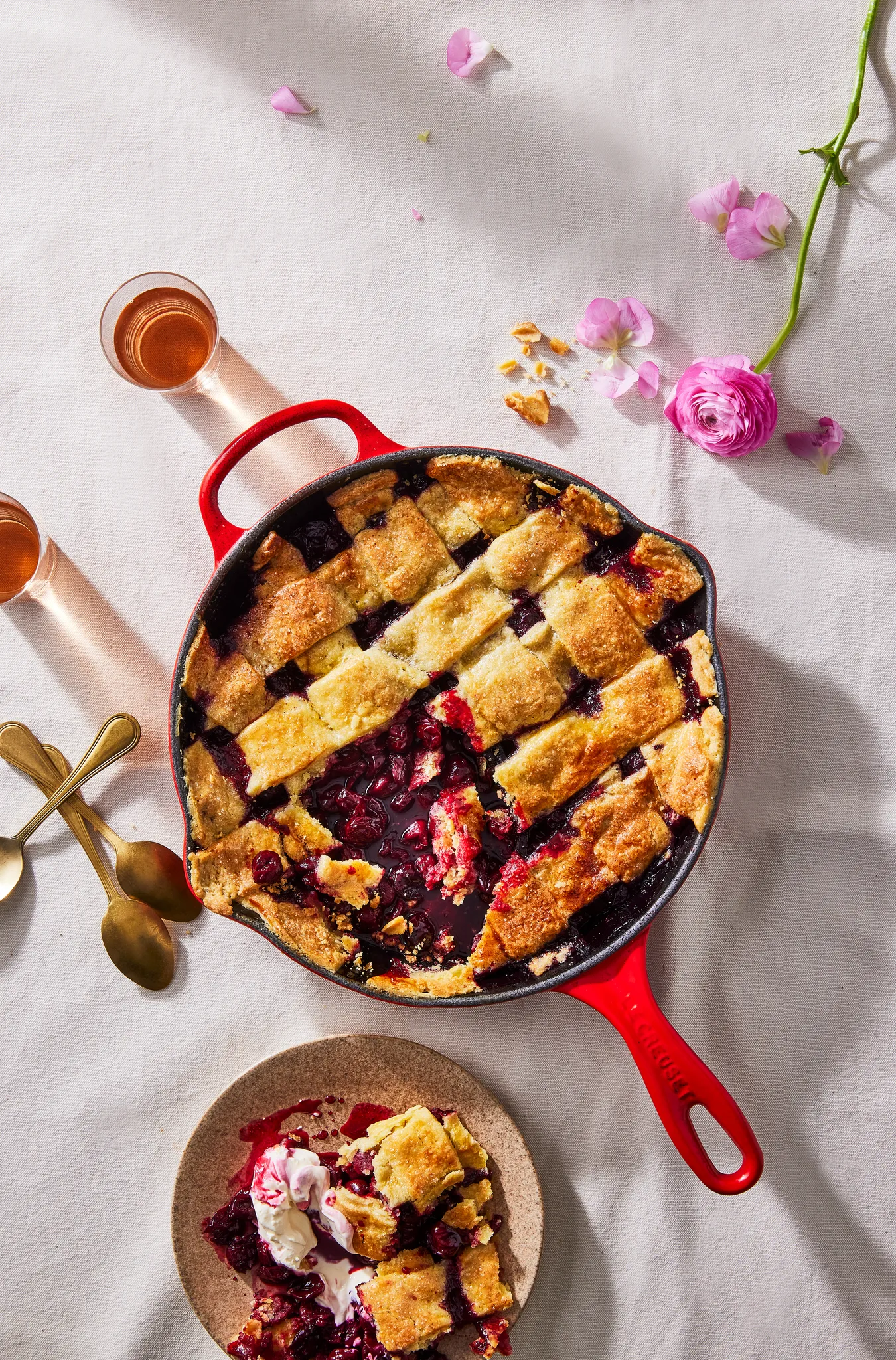 Le Creuset Signature djup stekpanna Ø26 cm, Cerise Le Creuset