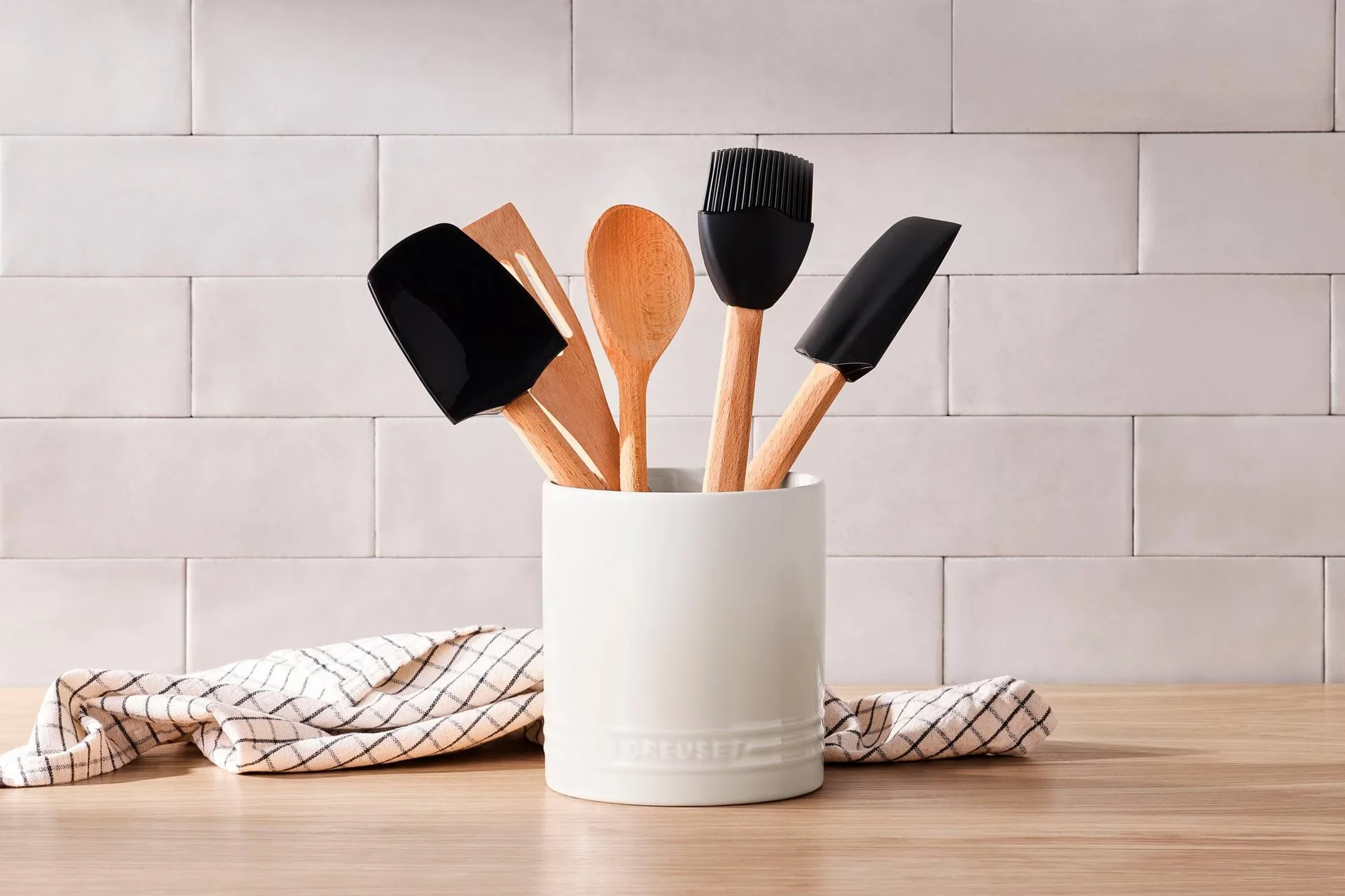 Le Creuset Signature slickepott, Black, medium Le Creuset
