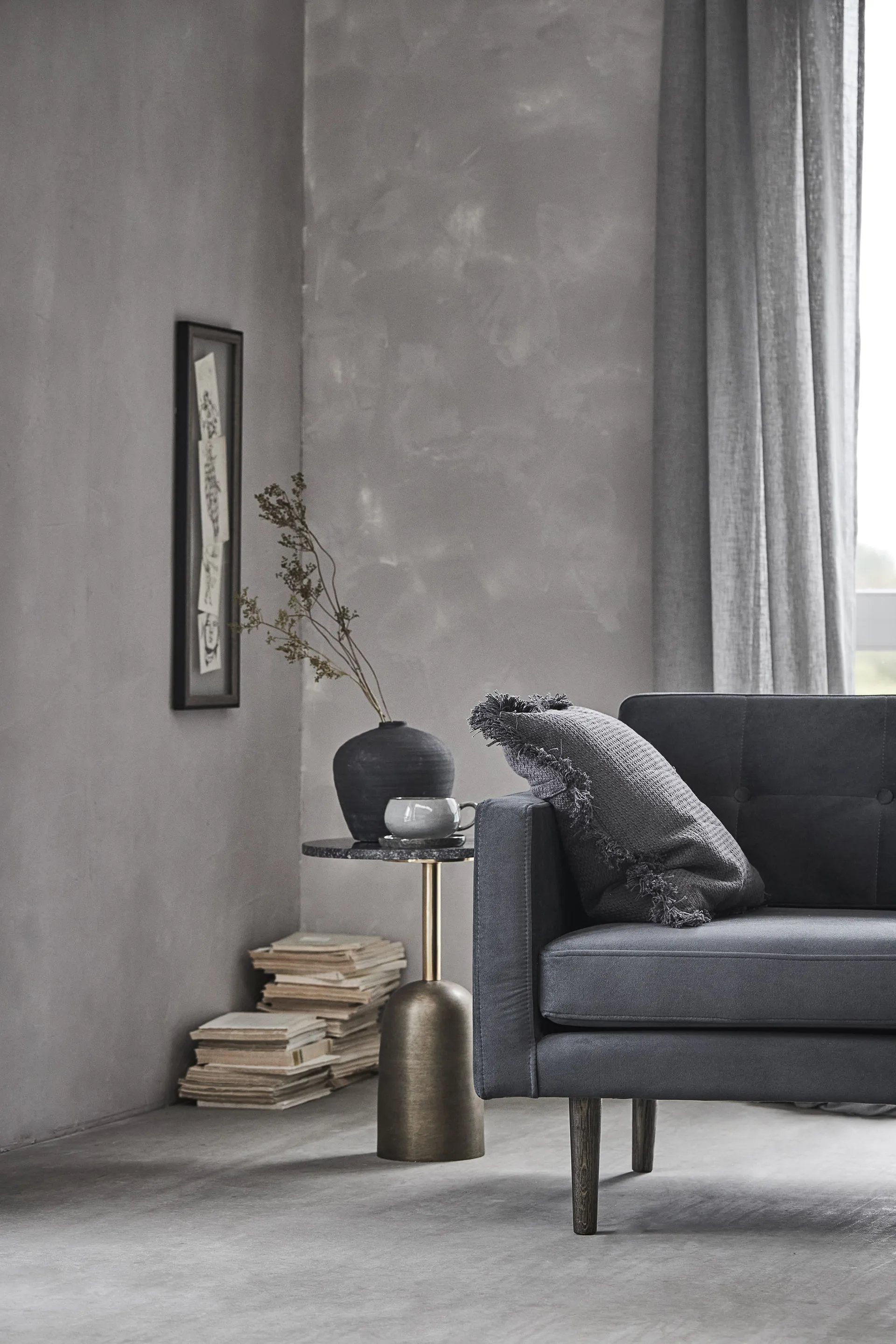 Catia vas 20 cm, Svart Lene Bjerre