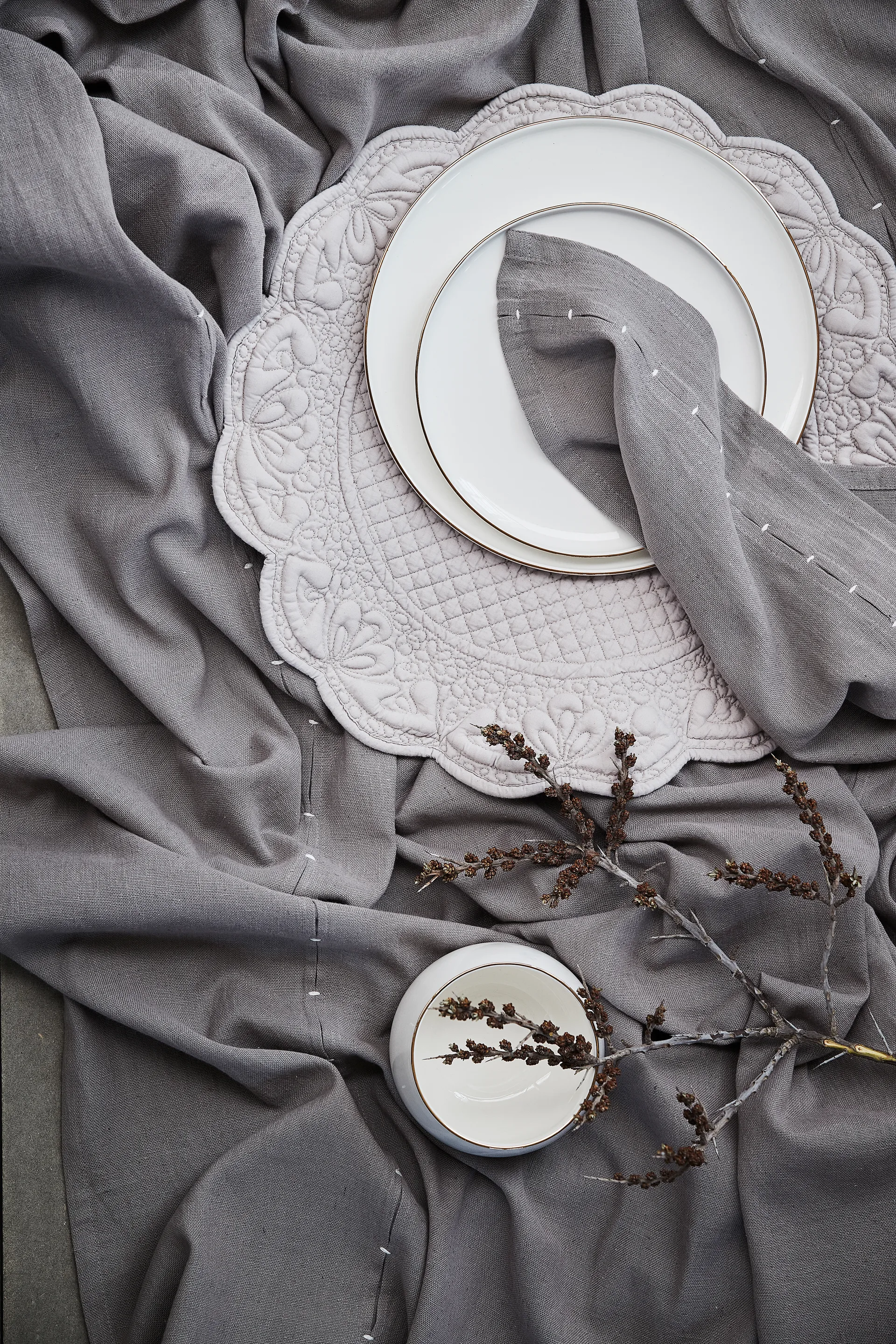 Clara tallrik Ø26 cm, White-light gold Lene Bjerre