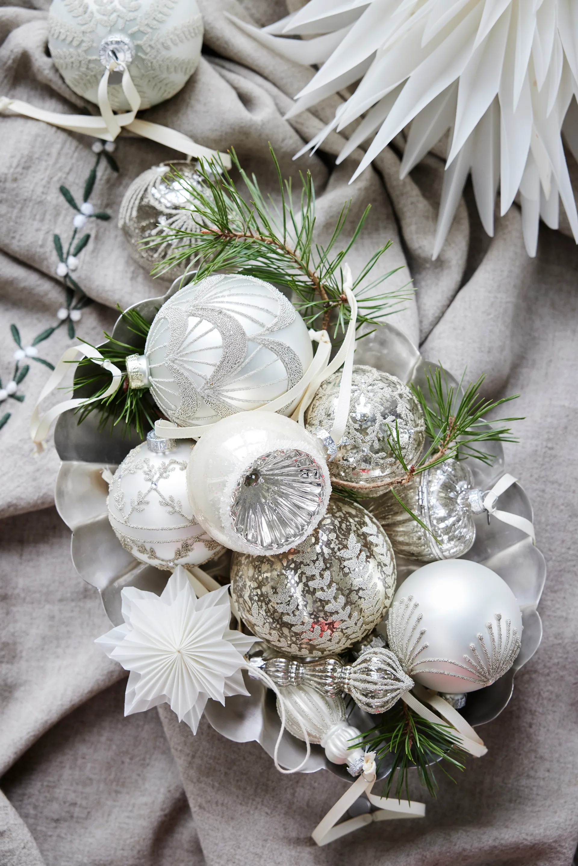 Palisa stjärna dekorationshänge 10 cm, Off white Lene Bjerre