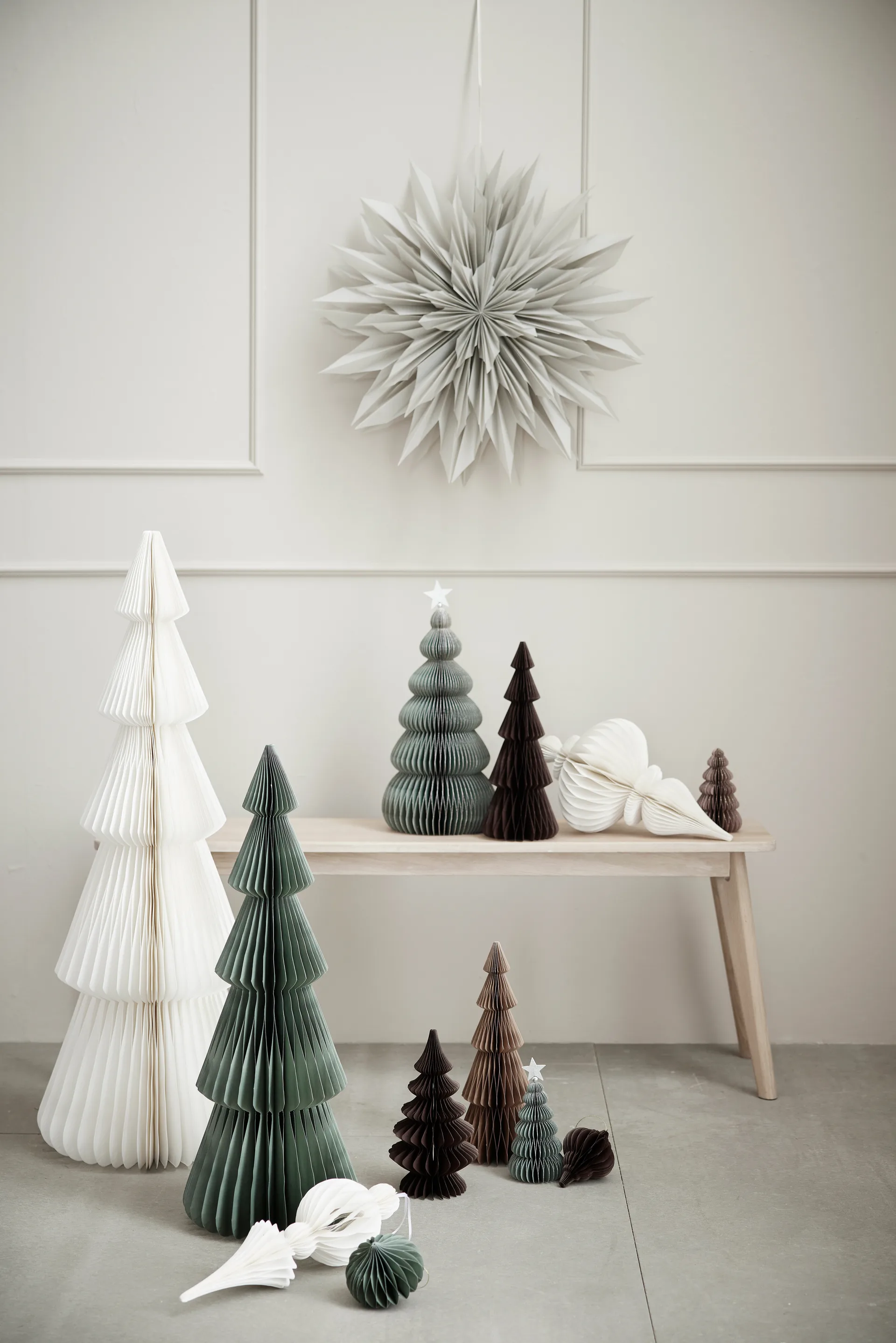 Palisia dekorationsstjärna Ø60 cm, Light grey Lene Bjerre