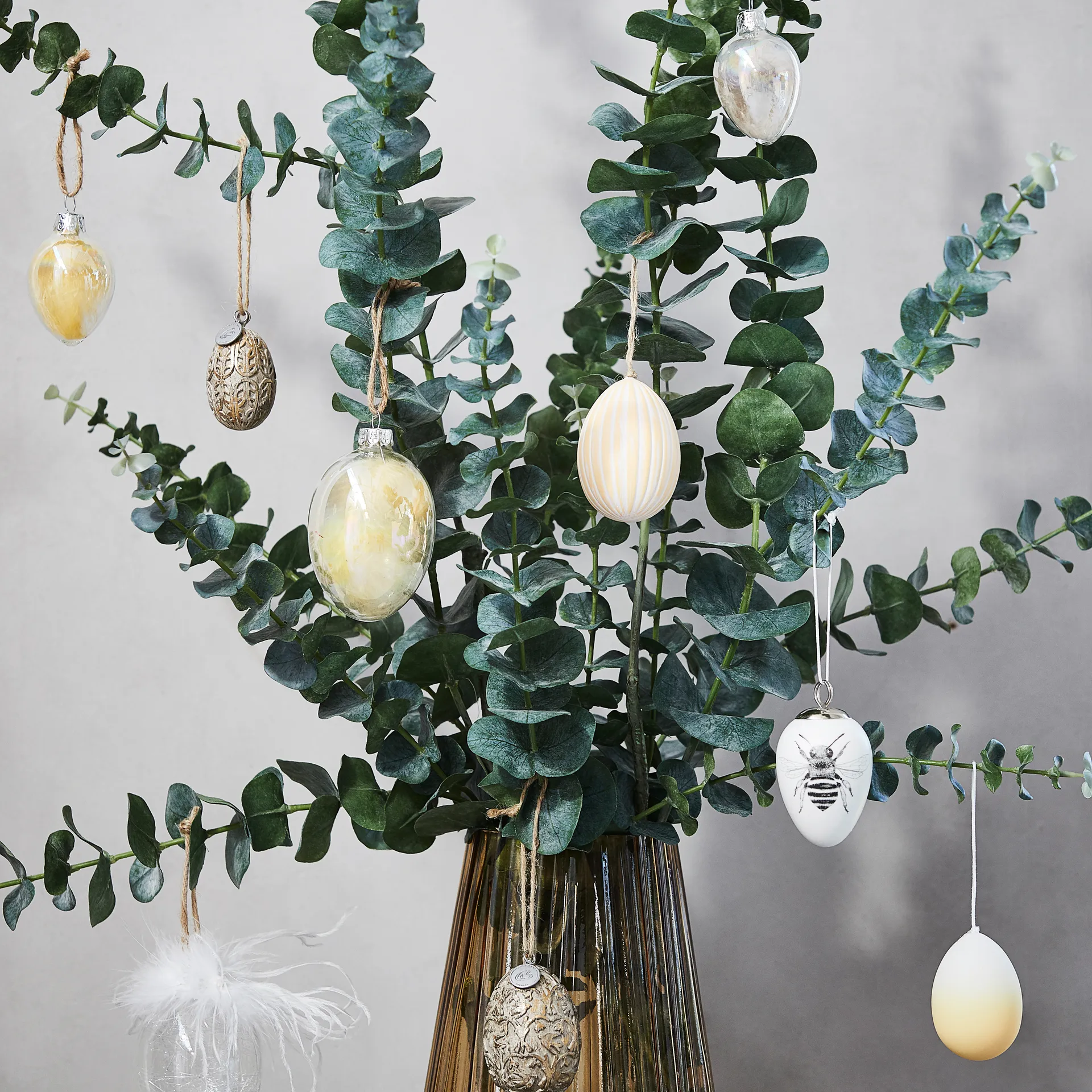 Semina påskhänge 7 cm, Light gold Lene Bjerre