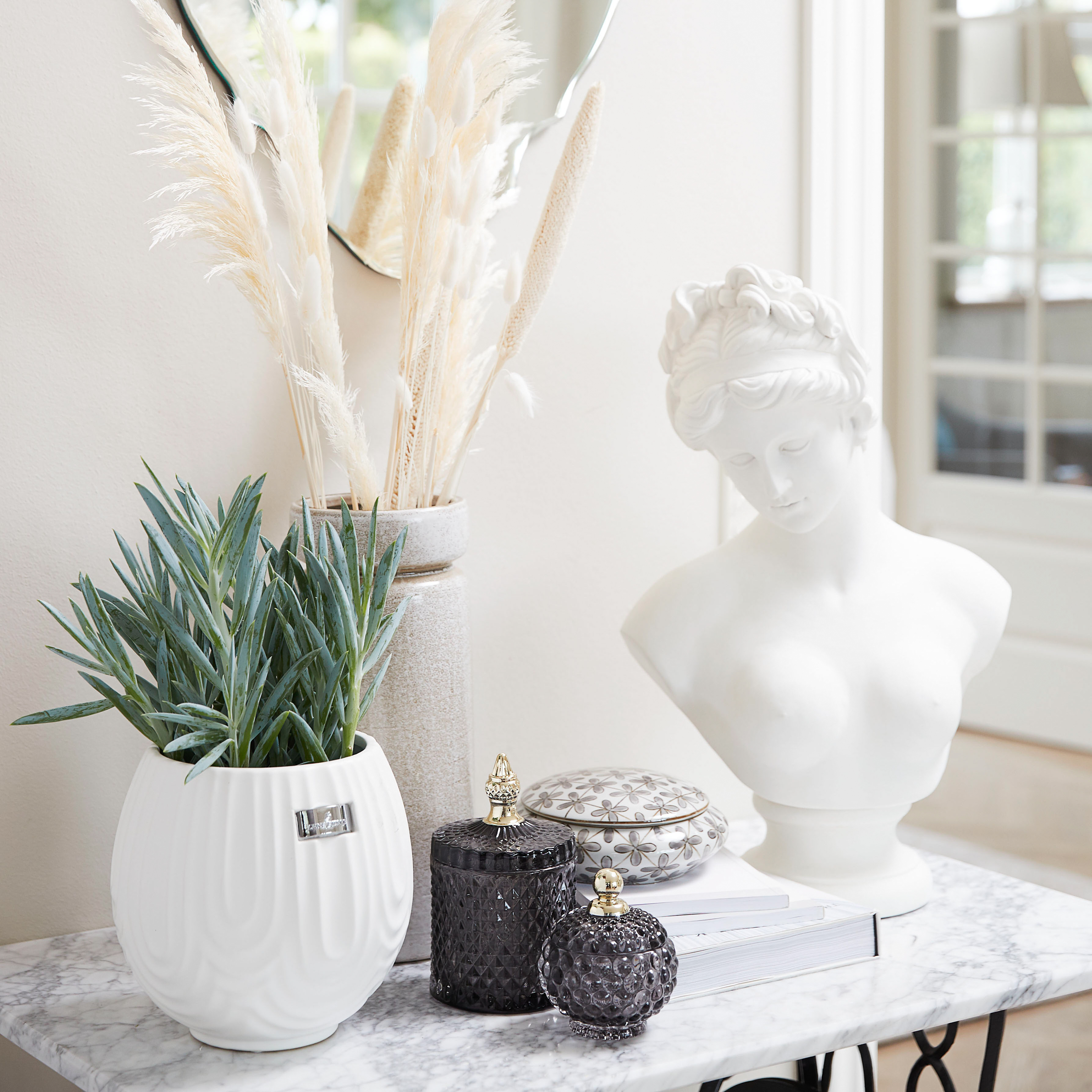 Траннис тәтті сперму бастап анус Анастасия Даугуле жалаңаш суреттері