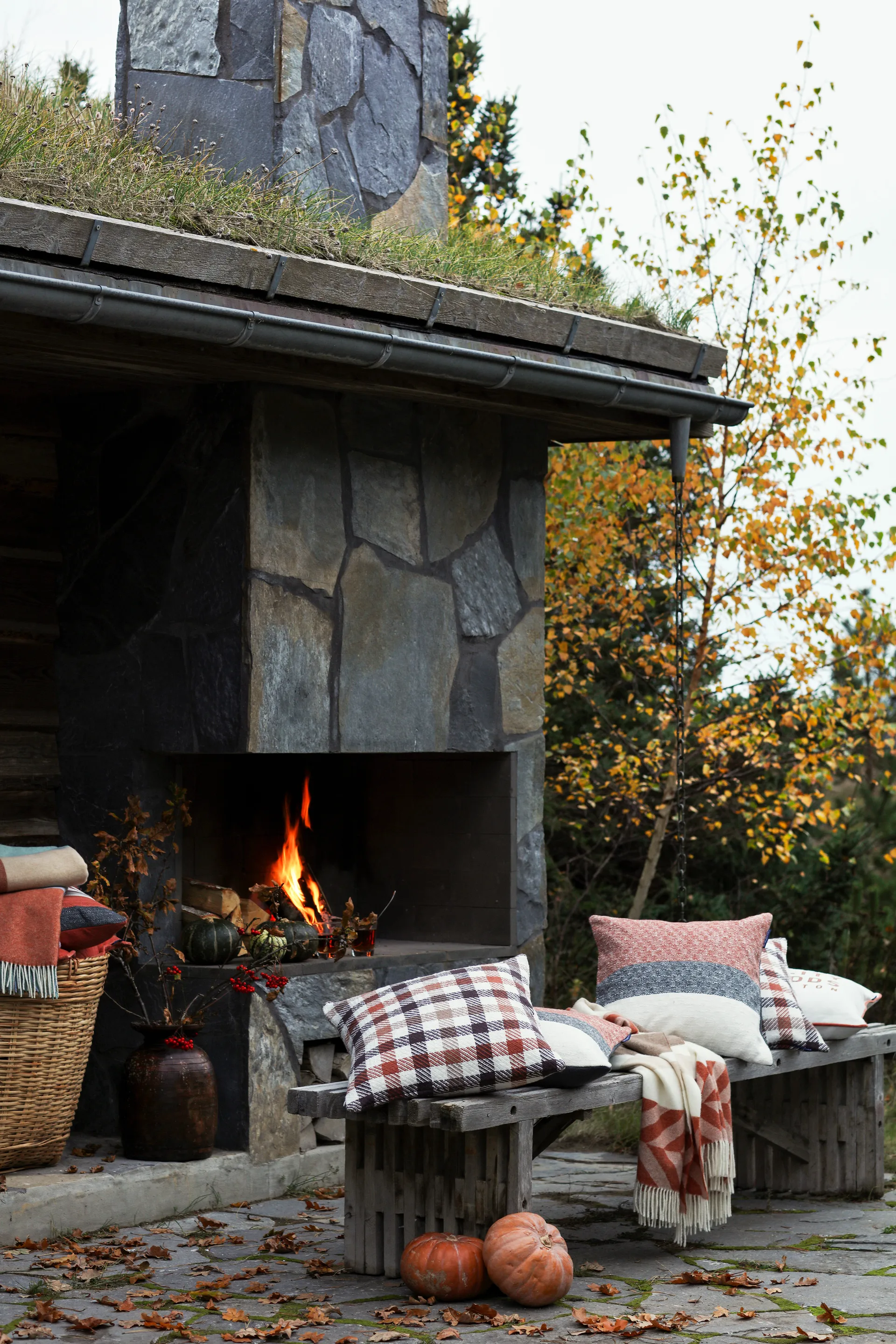 Herringbone Striped Recycled Wool pläd 130x170 cm, Copper-brown Lexington