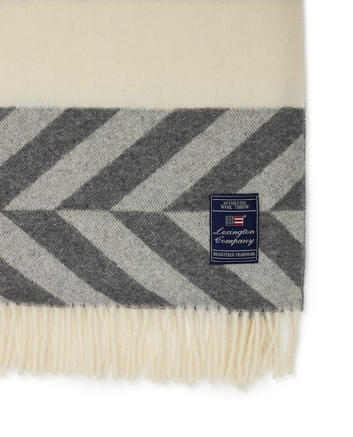 Herringbone Striped Recycled Wool pläd 130x170 cm - Gray-off white - Lexington