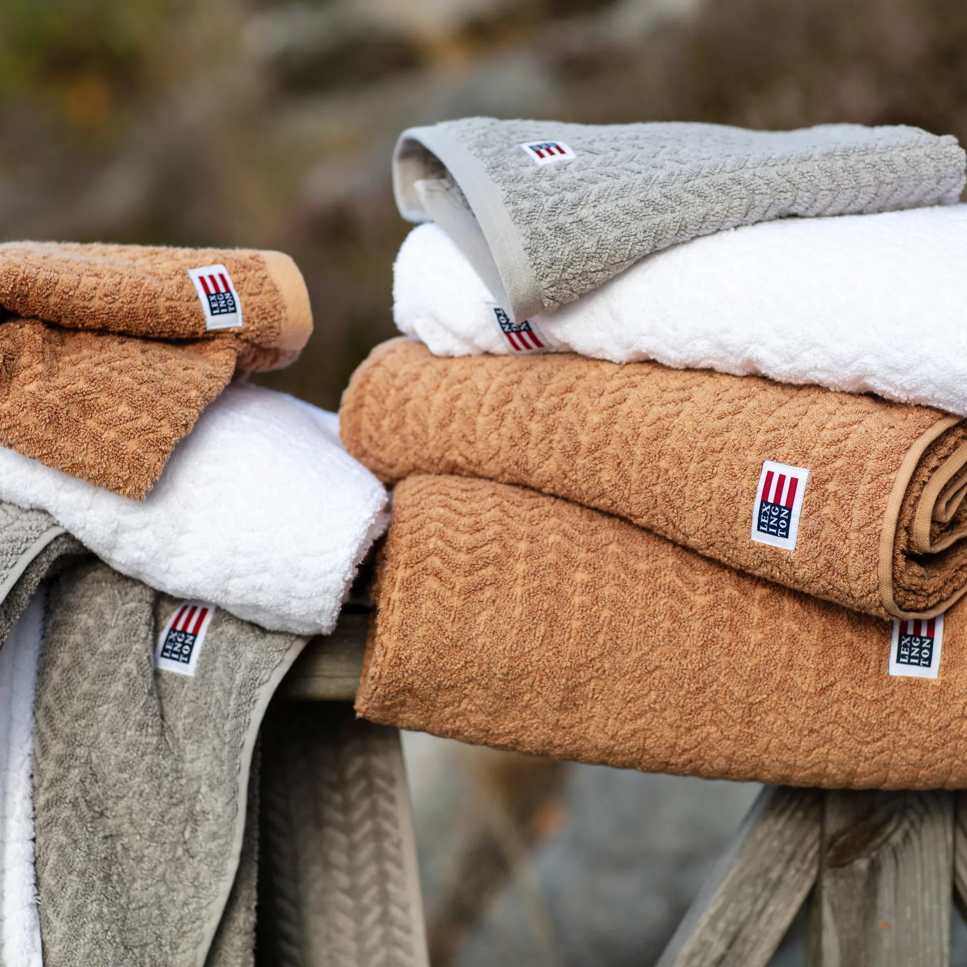 Icons Structured badhandduk 100x150 cm, White Lexington