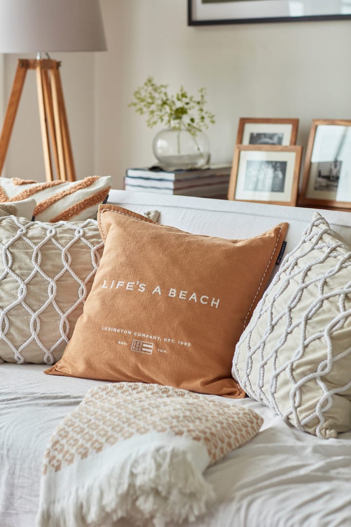 Life's A Beach Embroidered kuddfodral 50x50 cm, Beige-vit Lexington