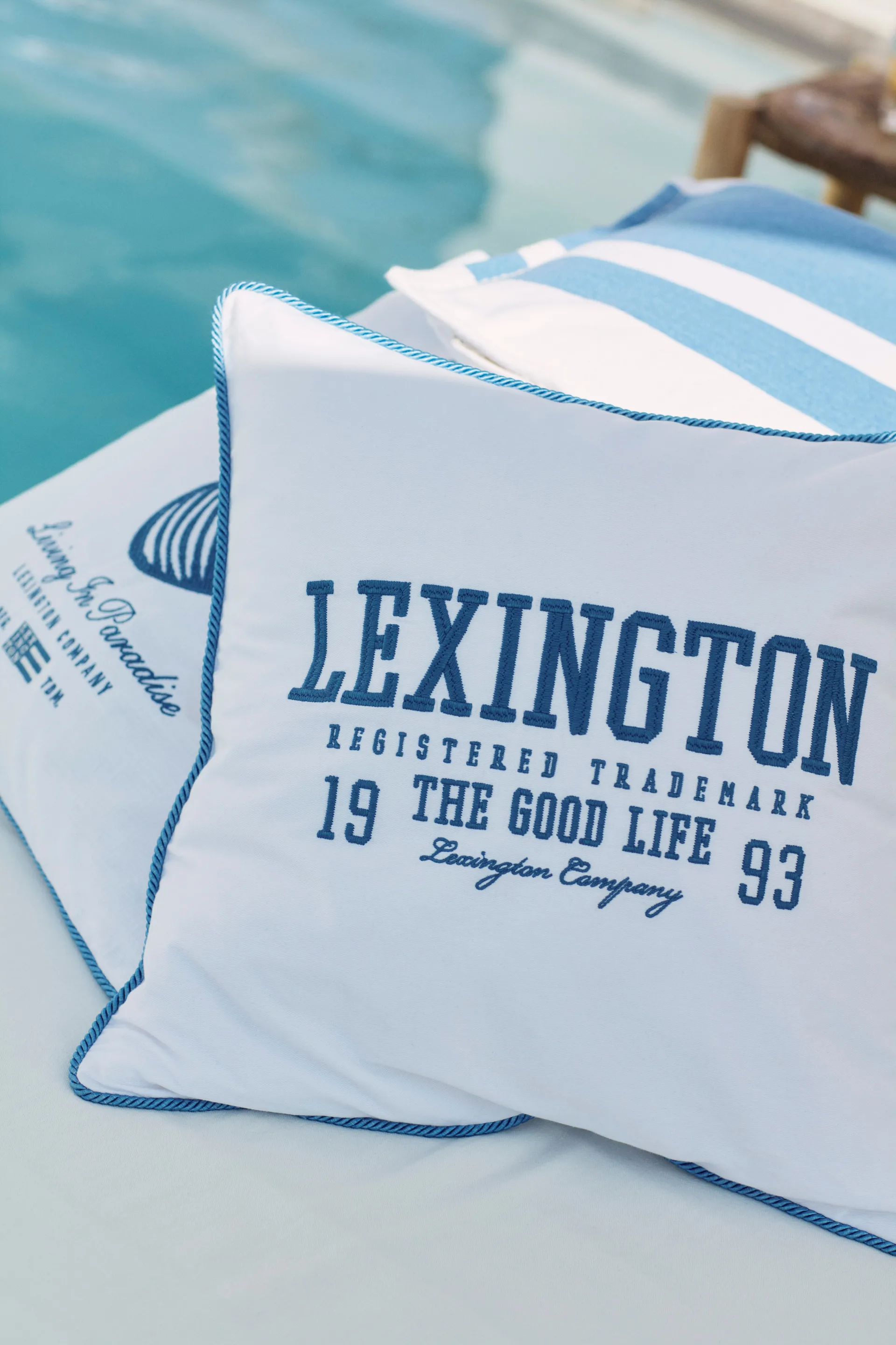 Logo Twill kuddfodral 50x50 cm, White-blue Lexington