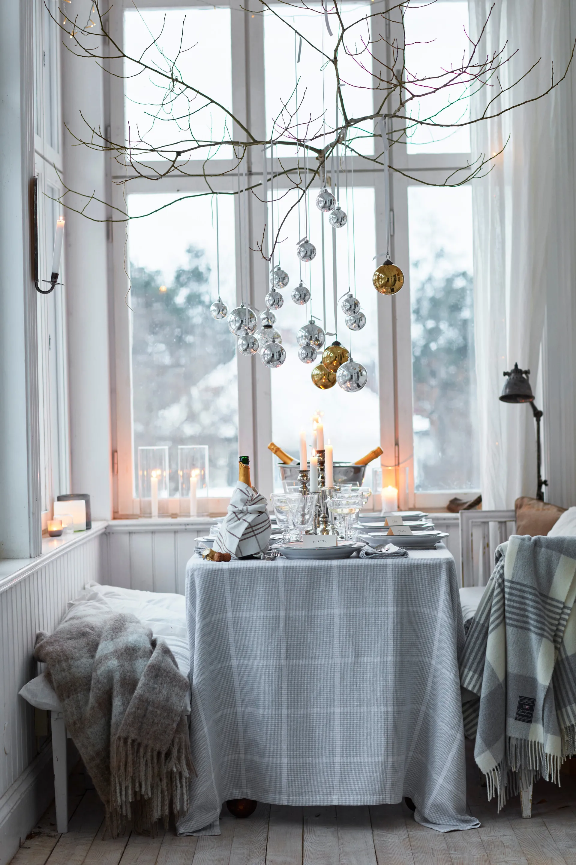 Pepita Check Cotton Linen bordsduk 180x180 cm, White-light gray Lexington