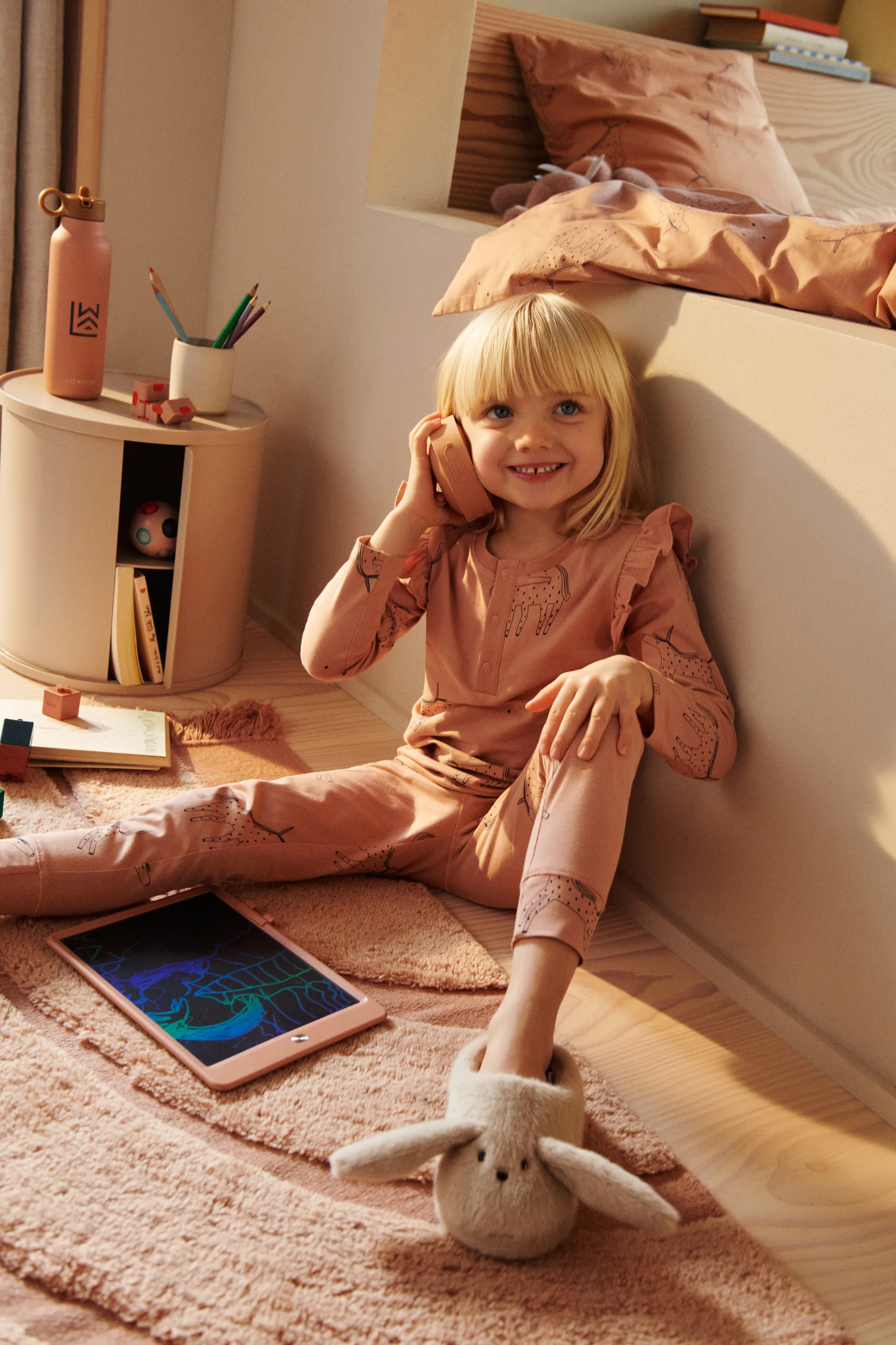 Damien avlastningsbord Ø32x33 cm, Sandy Liewood