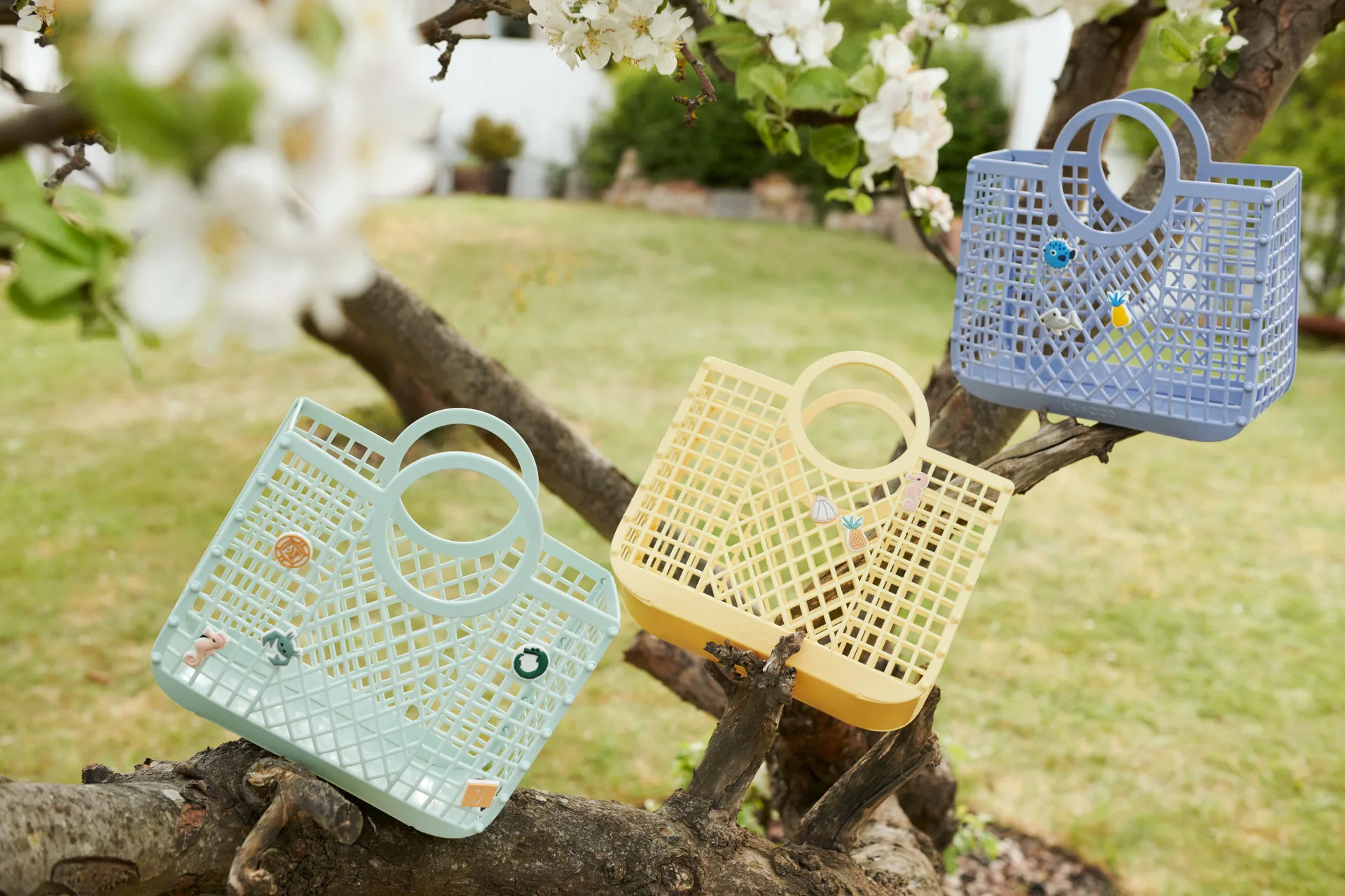 Samantha korg med berlocker, Light Peppermint Liewood