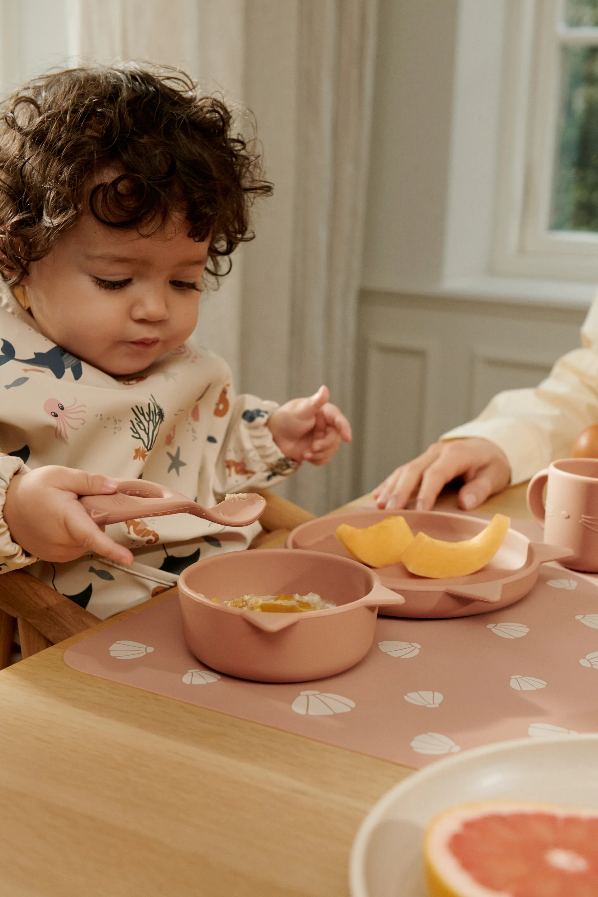 Vivi servisset silikon 4 delar, Cat dark rose Liewood