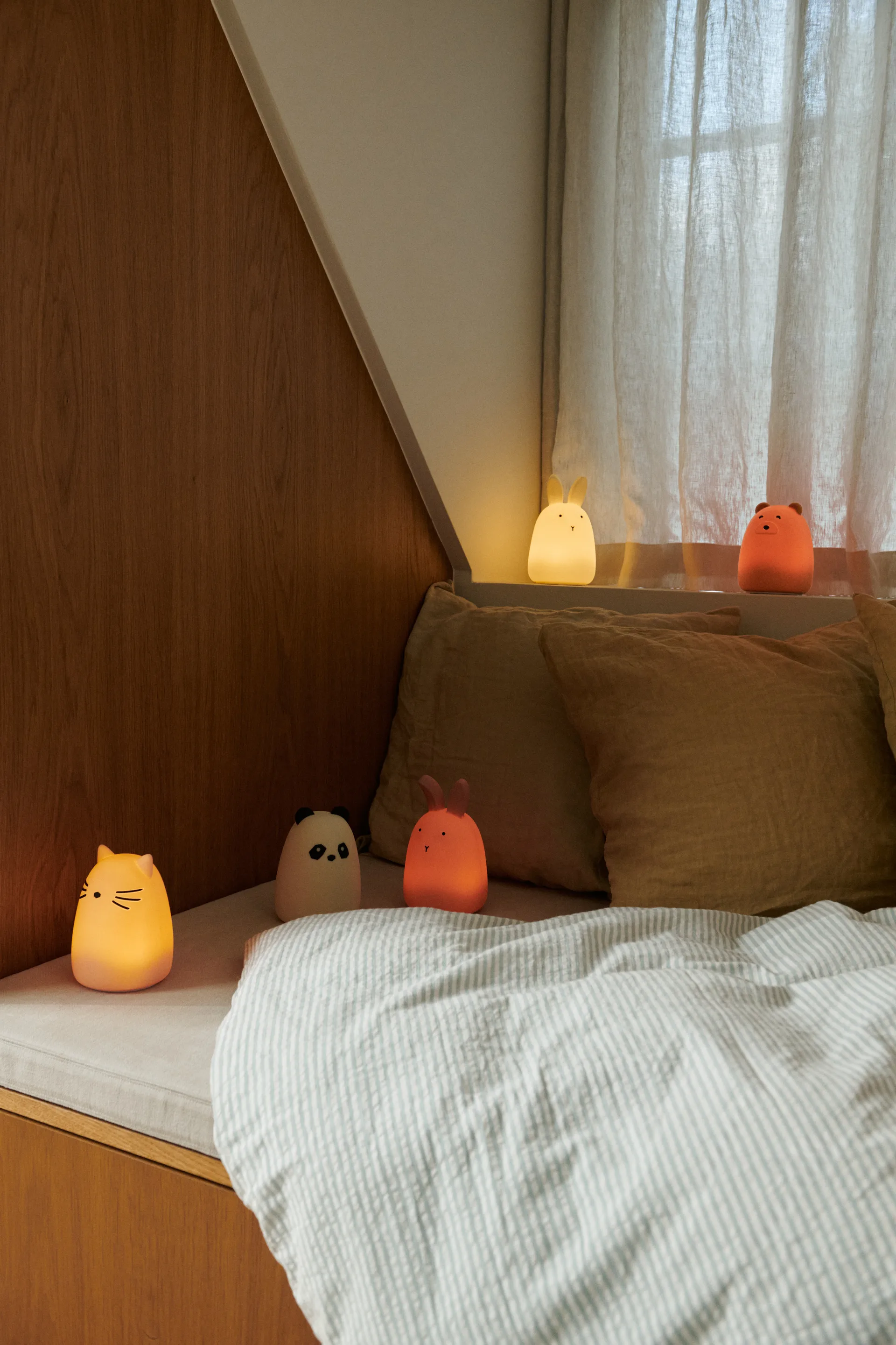 Winston kanin nattlampa, Rabbit creme de la creme Liewood