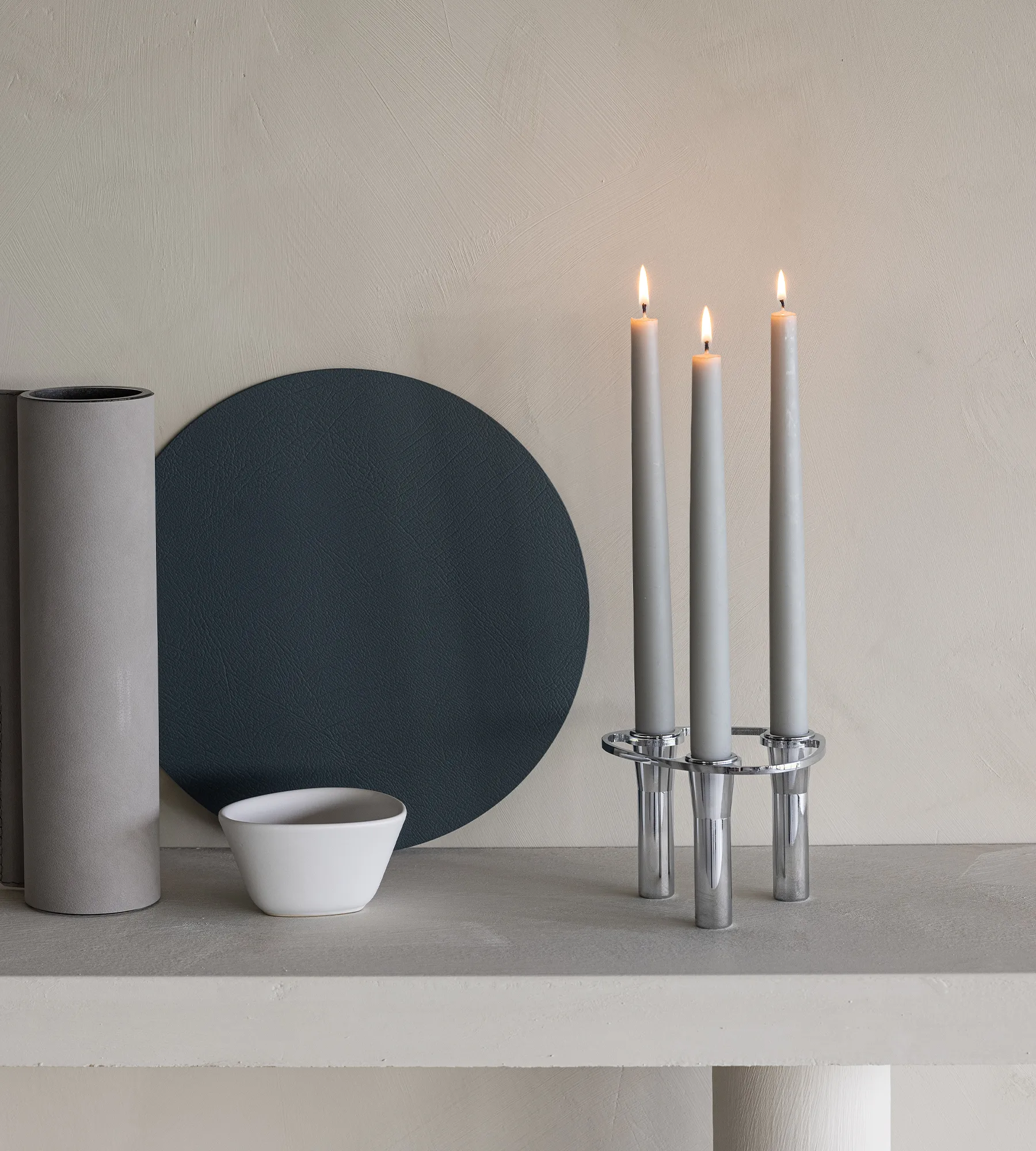 Lind Curve kombinerbar ljusstake krom, Triple LIND DNA