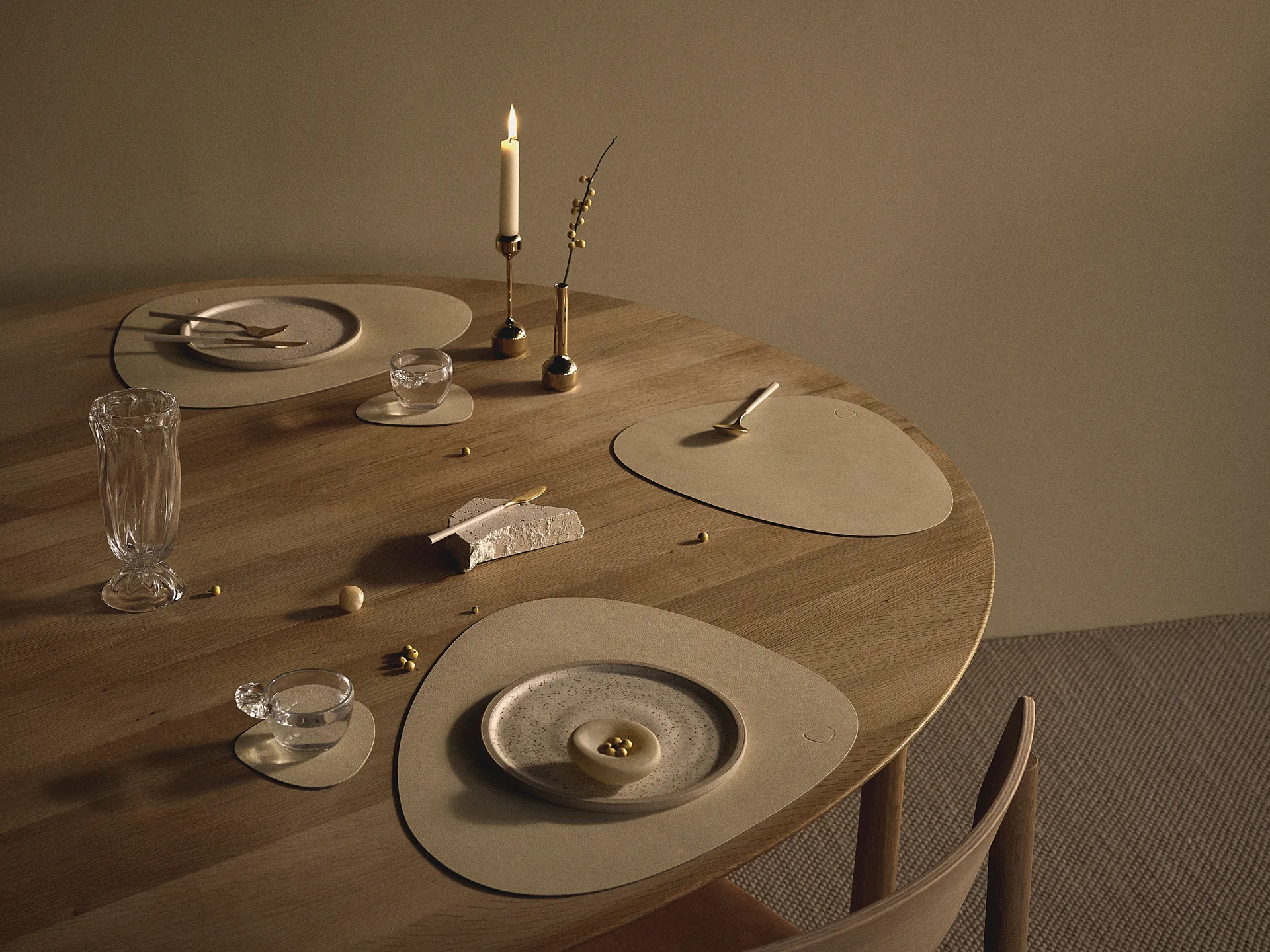 Nupo bordstablett curve L, Vanilla LIND DNA