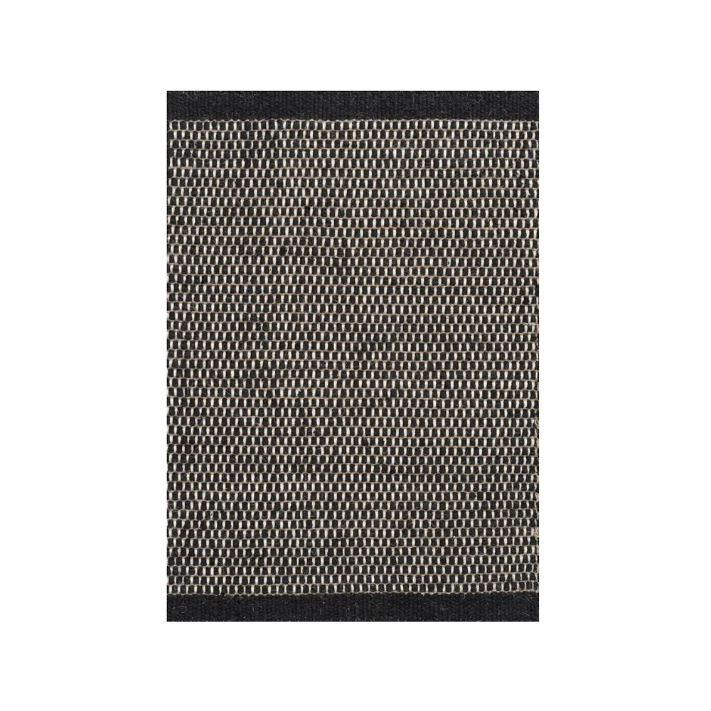 Linie Design Asko Matta Black, 200x300 cm