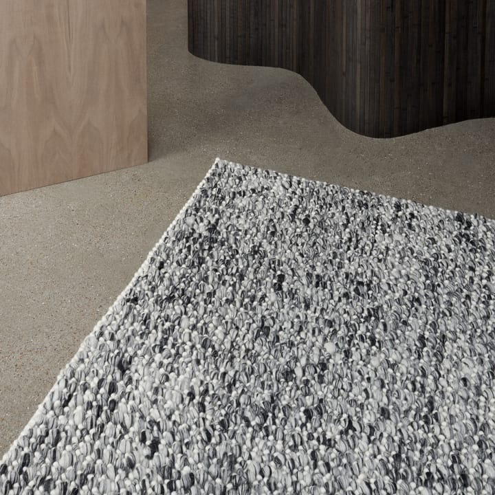 Sigri matta 140x200 cm - Charcoal - Linie Design