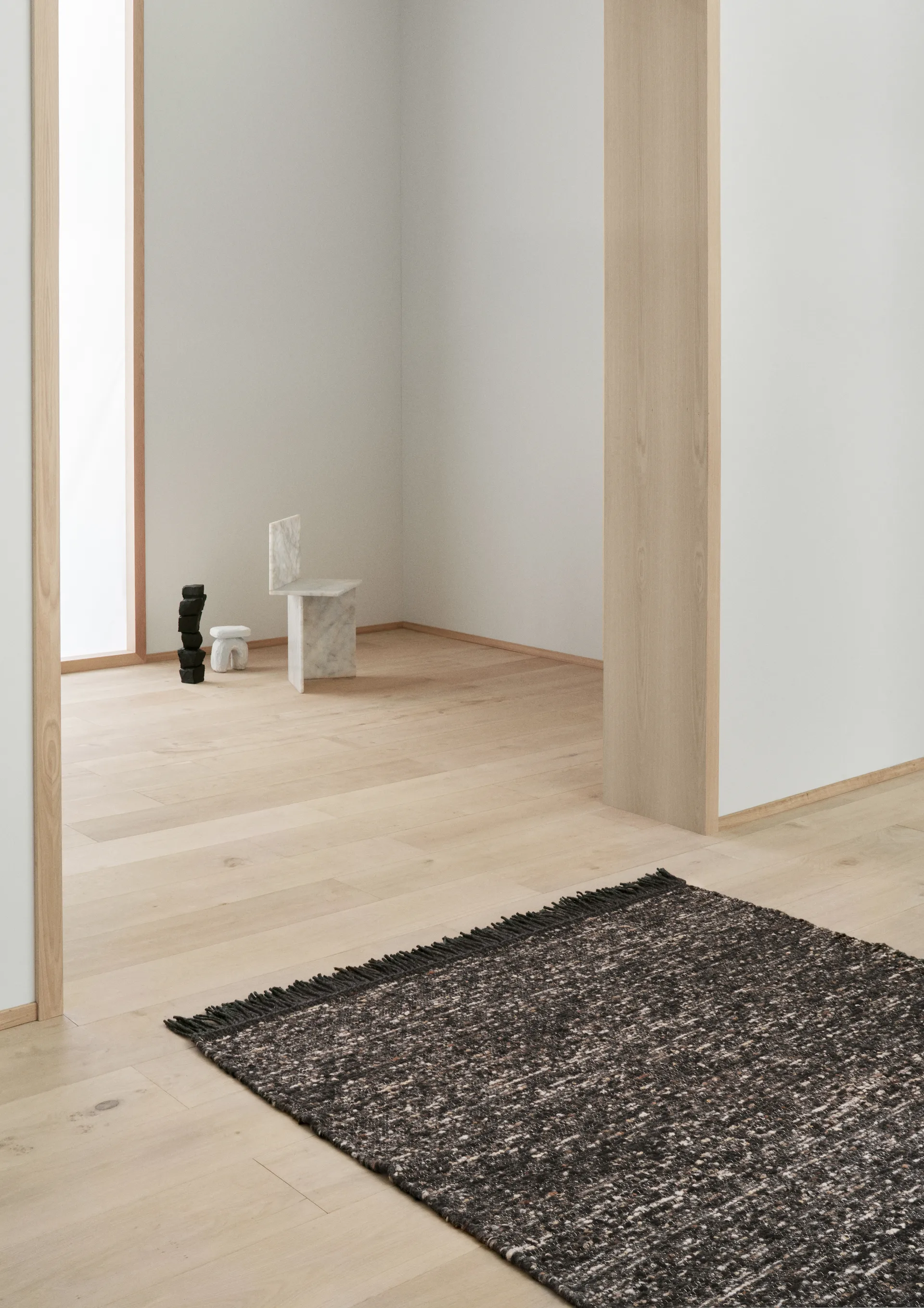Valdi matta 170x240 cm, Charcoal Linie Design
