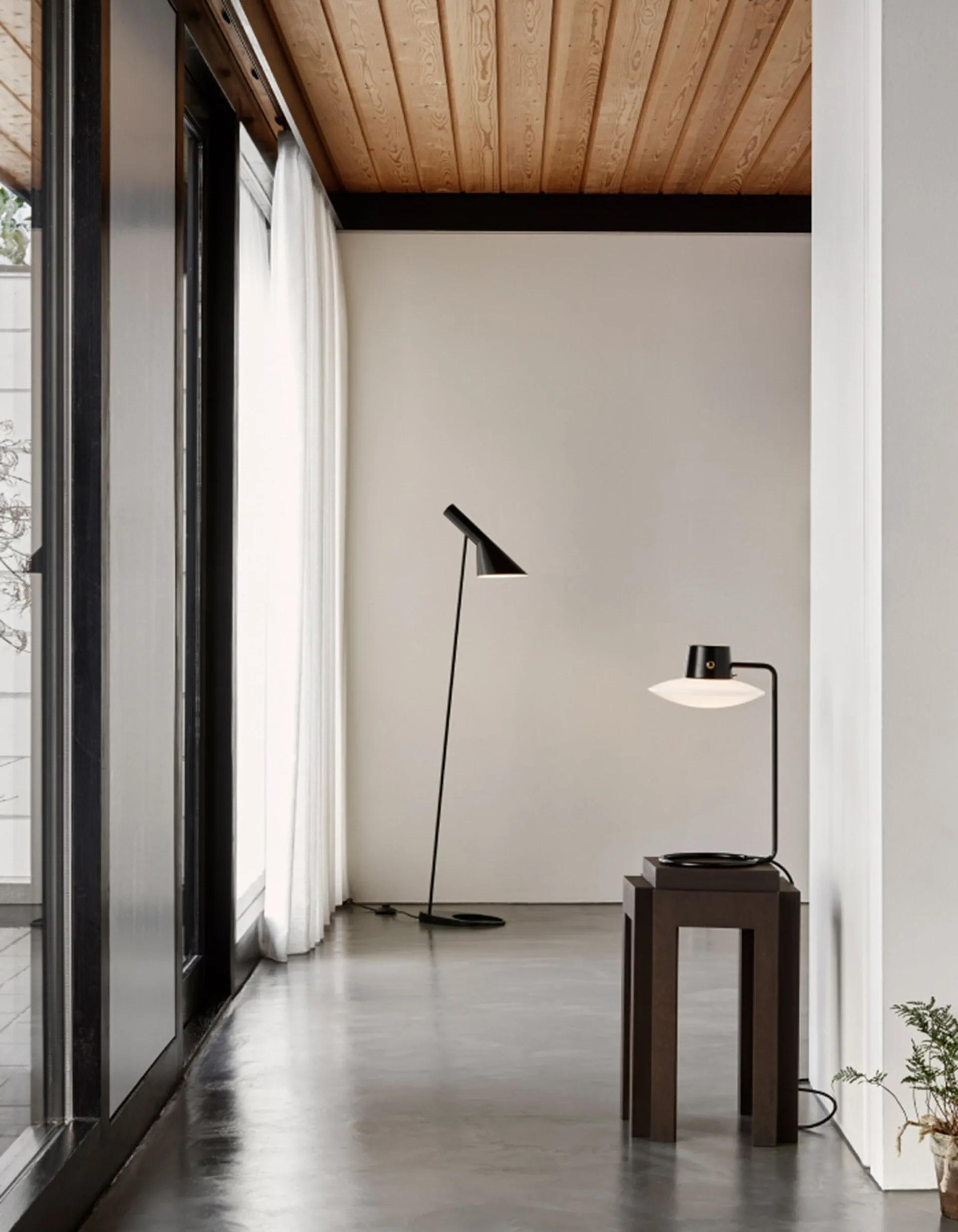 AJ Oxford bordslampa 41 cm svart, Svart Louis Poulsen