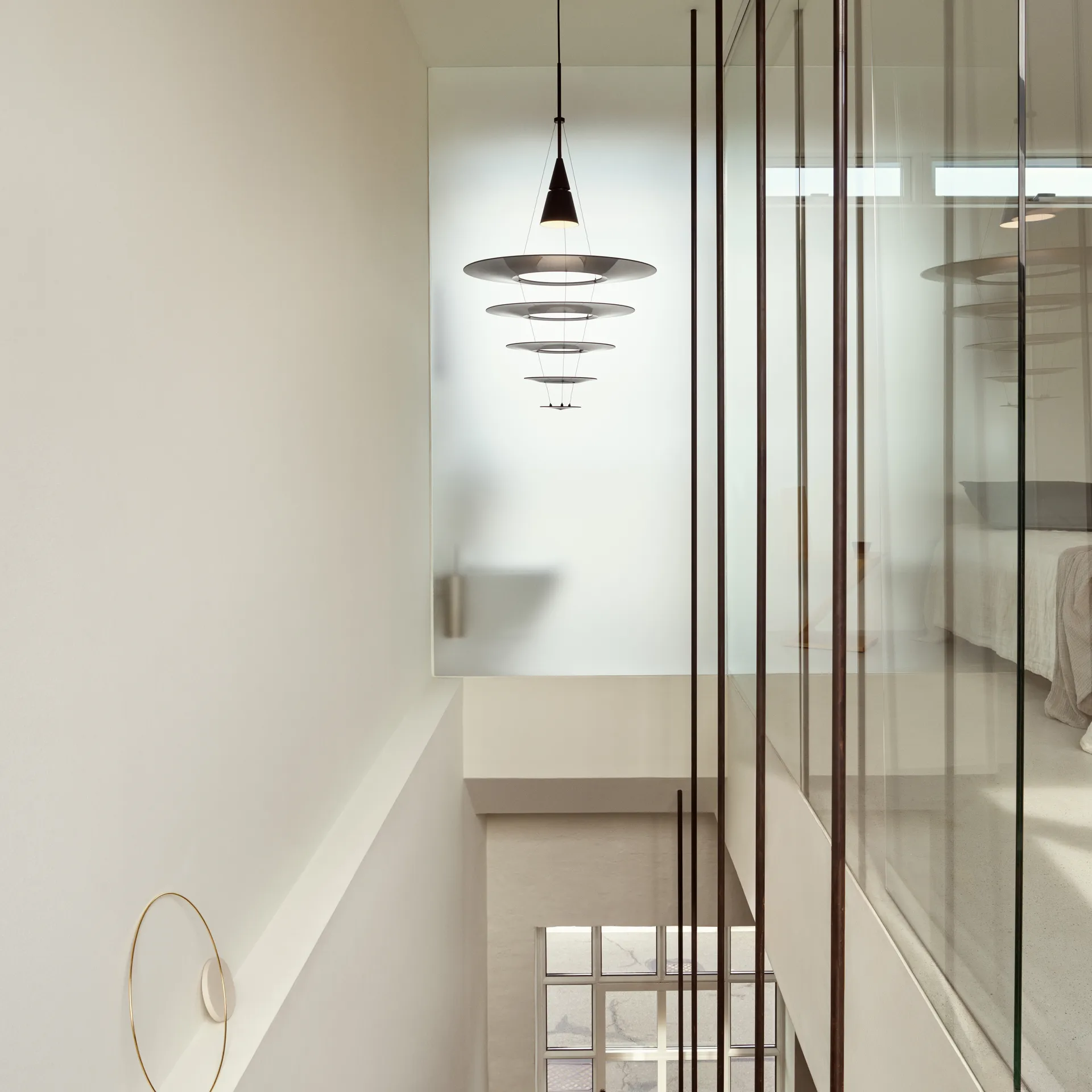 Enigma 545 pendel, Svart Louis Poulsen