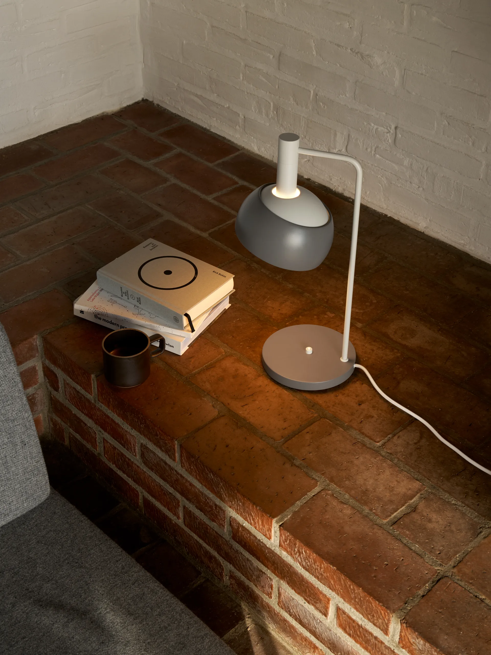 FJ Elements bordslampa Ø17,5 cm, Original grey Louis Poulsen