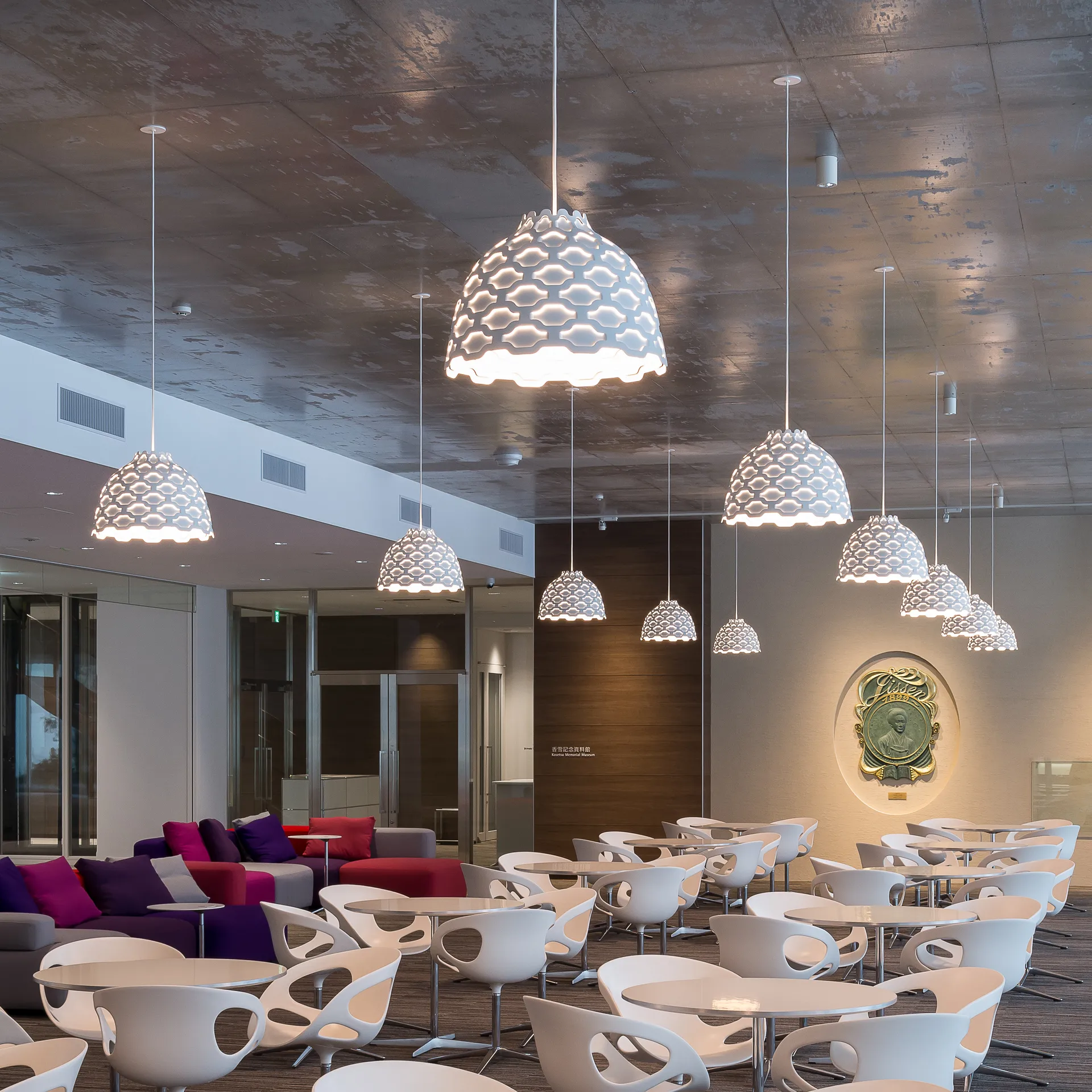 LC Shutters pendel Ø44 cm, Vit Louis Poulsen