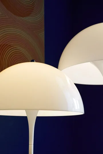 Panthella 400 golvlampa - Opal white - Louis Poulsen