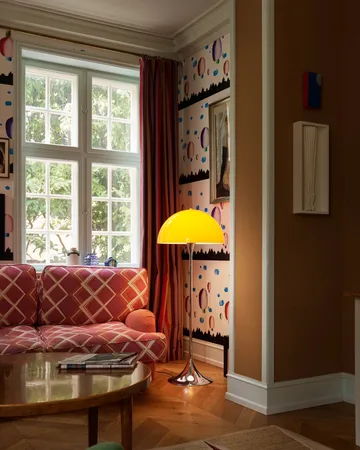 Panthella 500 golvlampa - Original opal orange - Louis Poulsen