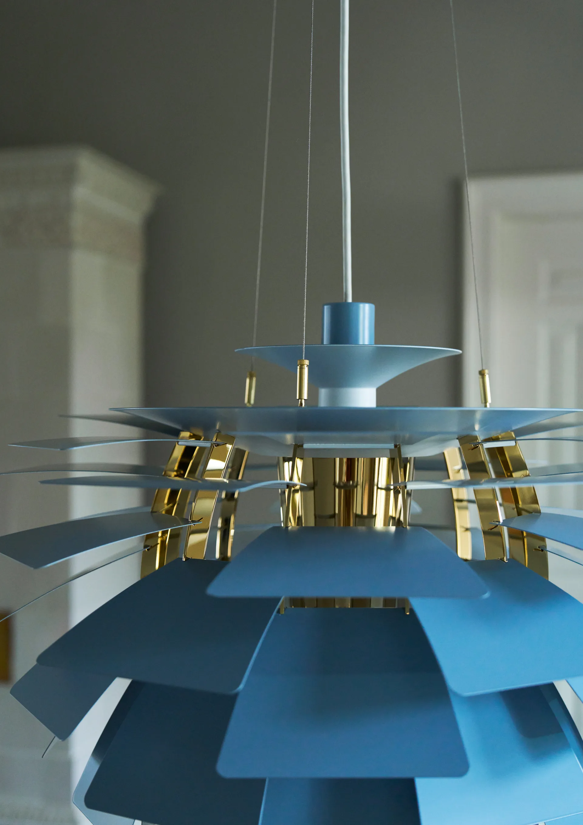 PH Artichoke pendel Ø60 cm, Dusty blue-brass metallised Louis Poulsen
