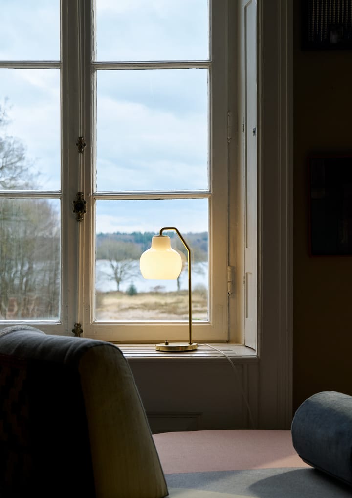 VL Ring Crown bordslampa Ø15 cm, Mässing-opalglas Louis Poulsen