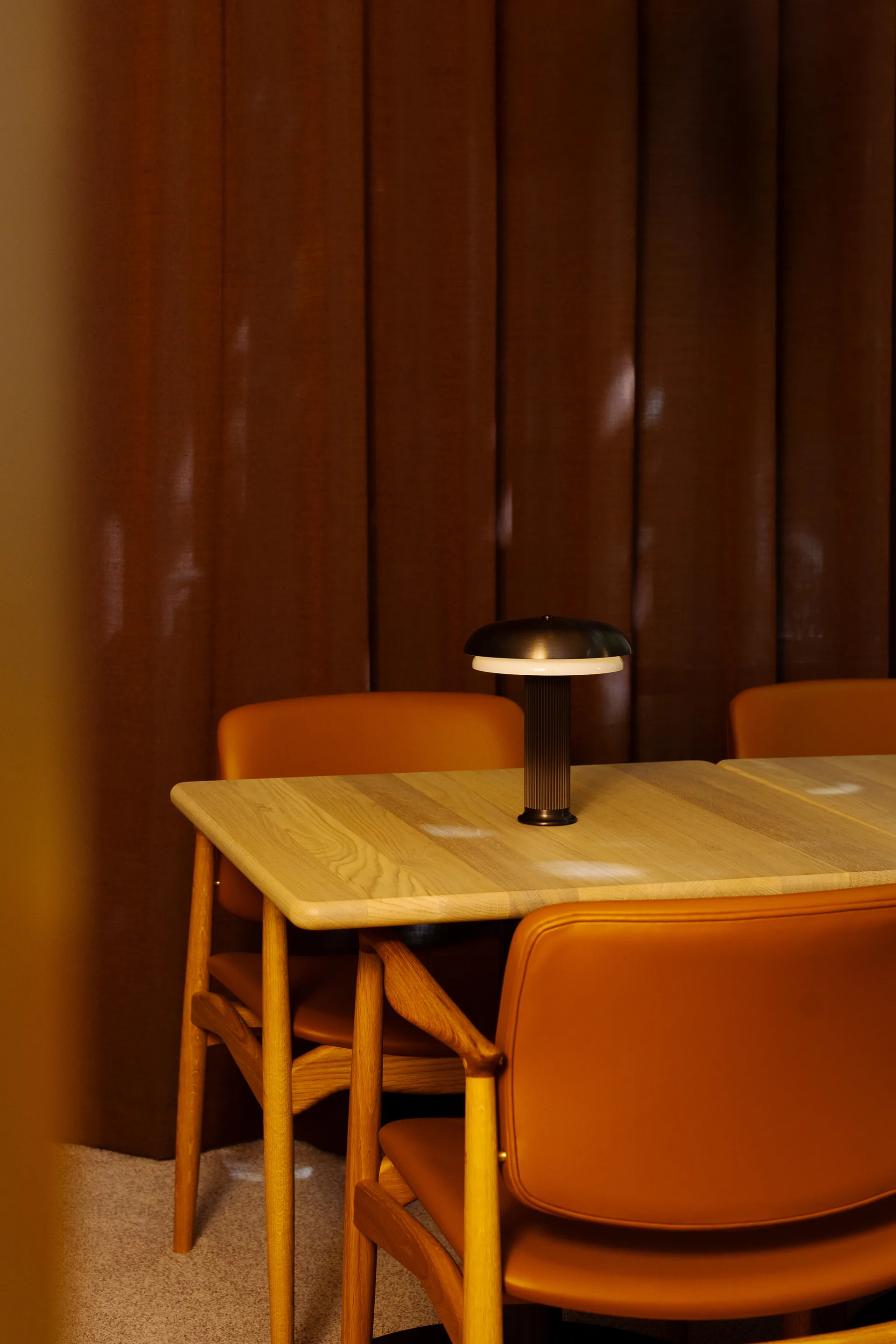 Noote bordslampa portabel, Bronze LYFA