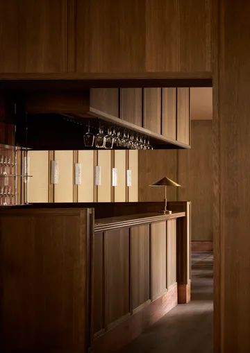 Ryff vägglampa - Brass - LYFA