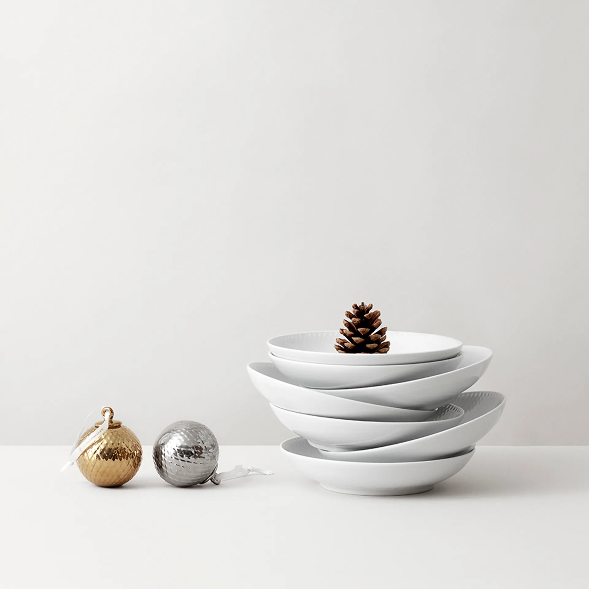 Rhombe julkula Ø7 cm, Guld Lyngby Porcelæn