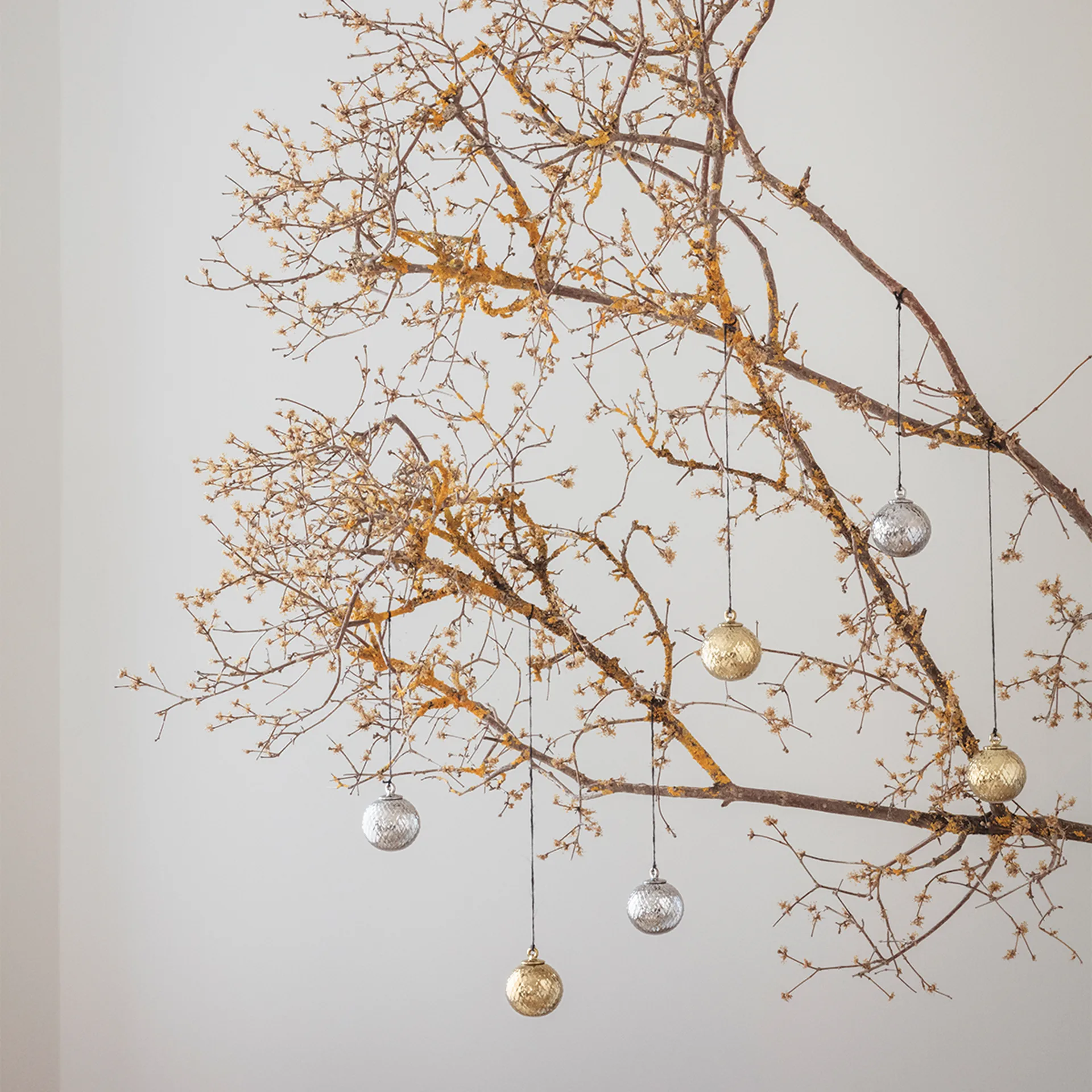 Rhombe julkula Ø7 cm, Guld Lyngby Porcelæn