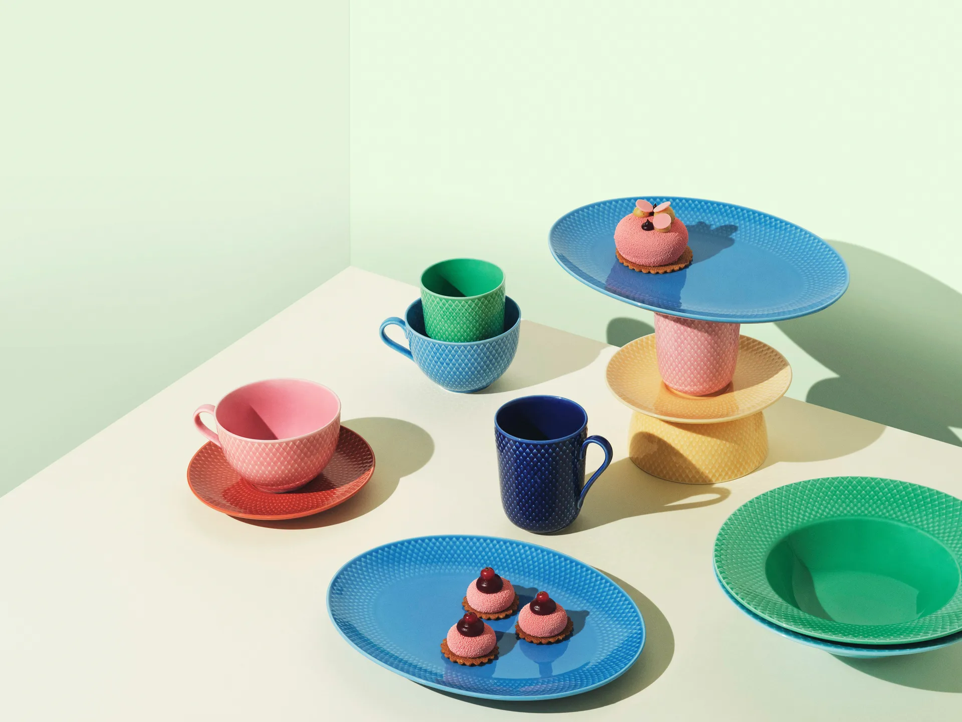 Rhombe serveringsfat ovalt 21,5x28,5 cm, Blå Lyngby Porcelæn