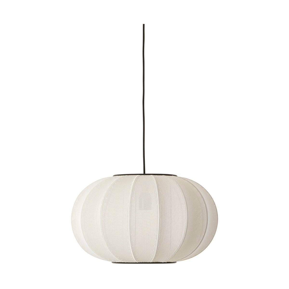 Made By Hand Knit-Wit 45 Oval pendel Pearl white | Skandinavisk Design | Taklampor & Pendlar | Vit
