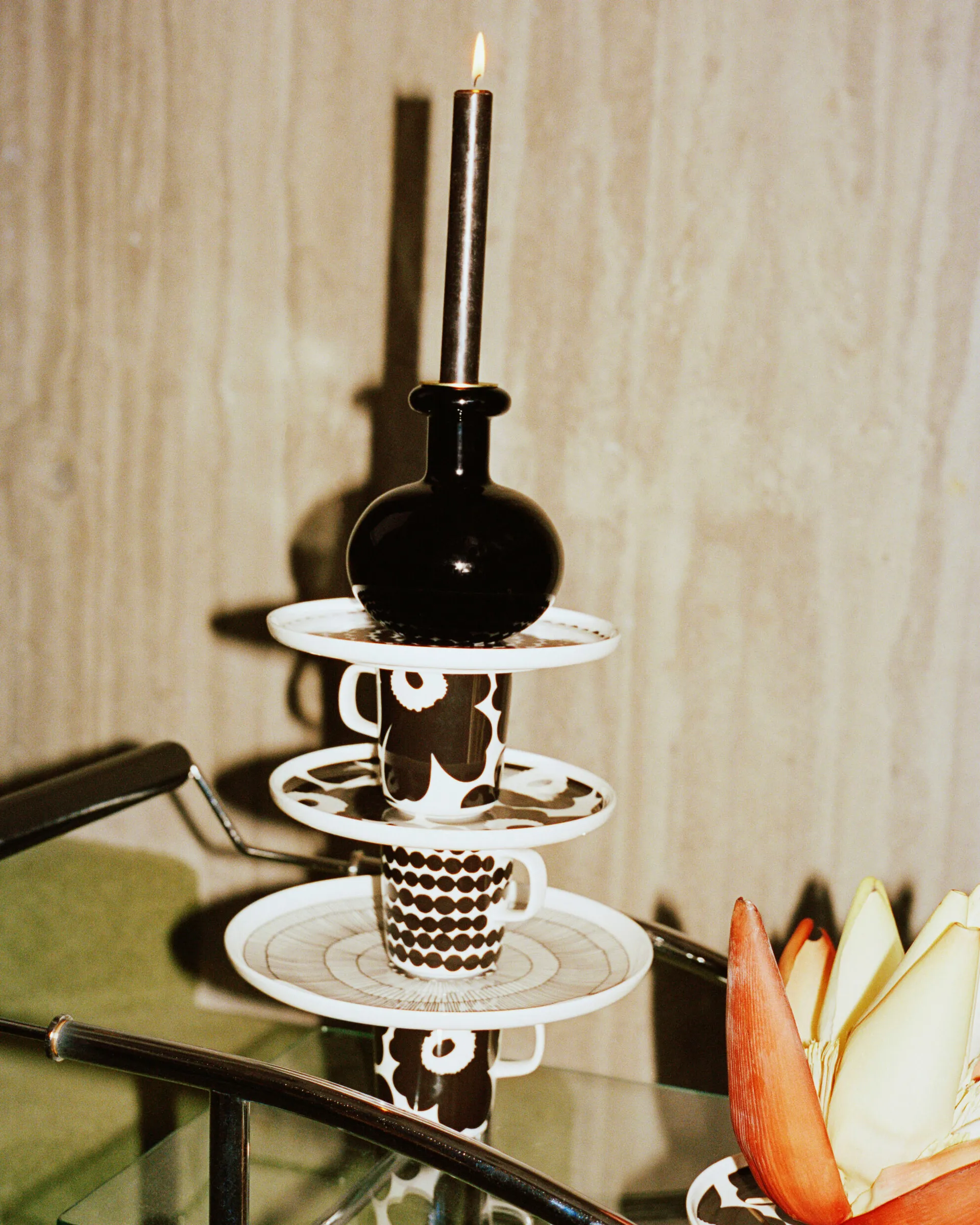 Butticula ljusstake Ø12,5 cm, Black Marimekko