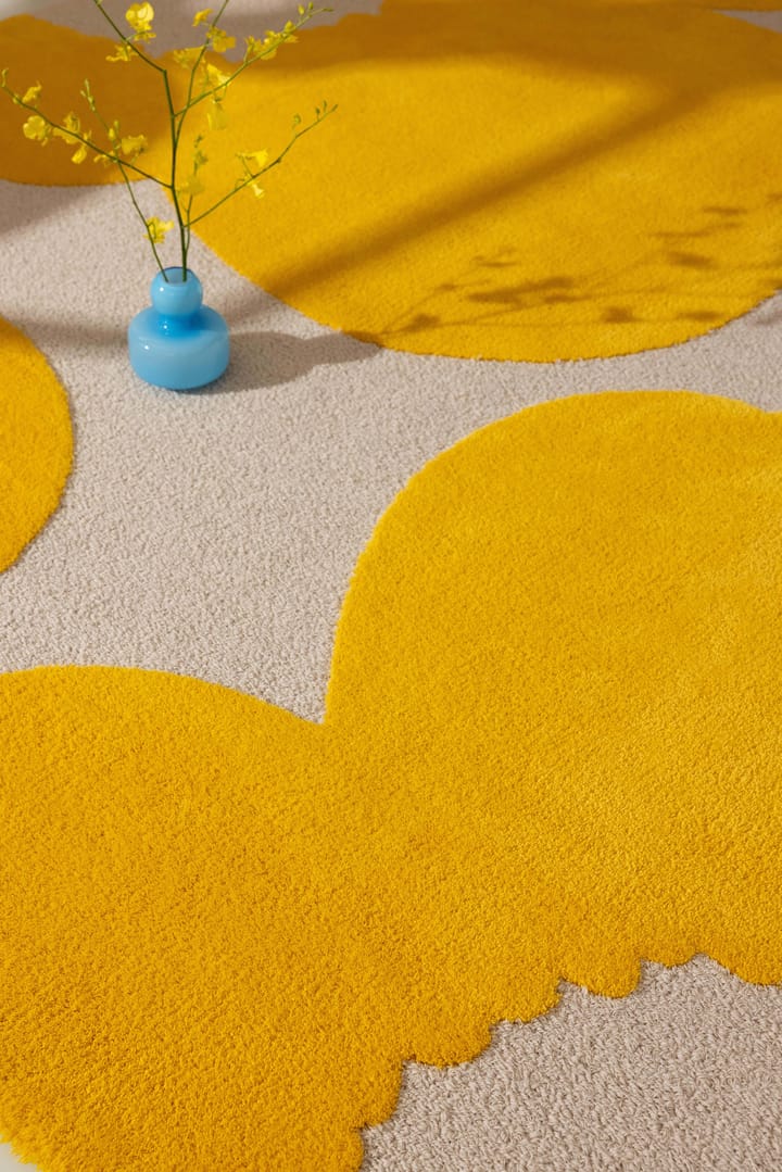 Iso Unikko ullmatta - Yellow, 250x350 cm - Marimekko