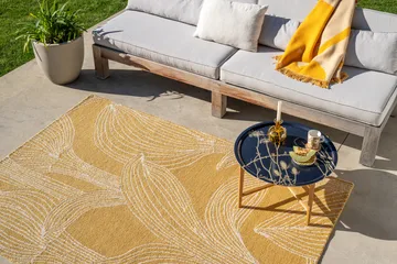 Kukat puhkeavat matta outdoor - Straw, 140x200 cm - Marimekko