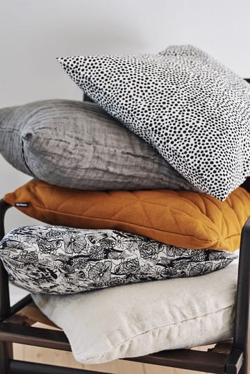 Pirput Parput kuddfodral - svart-vit - Marimekko