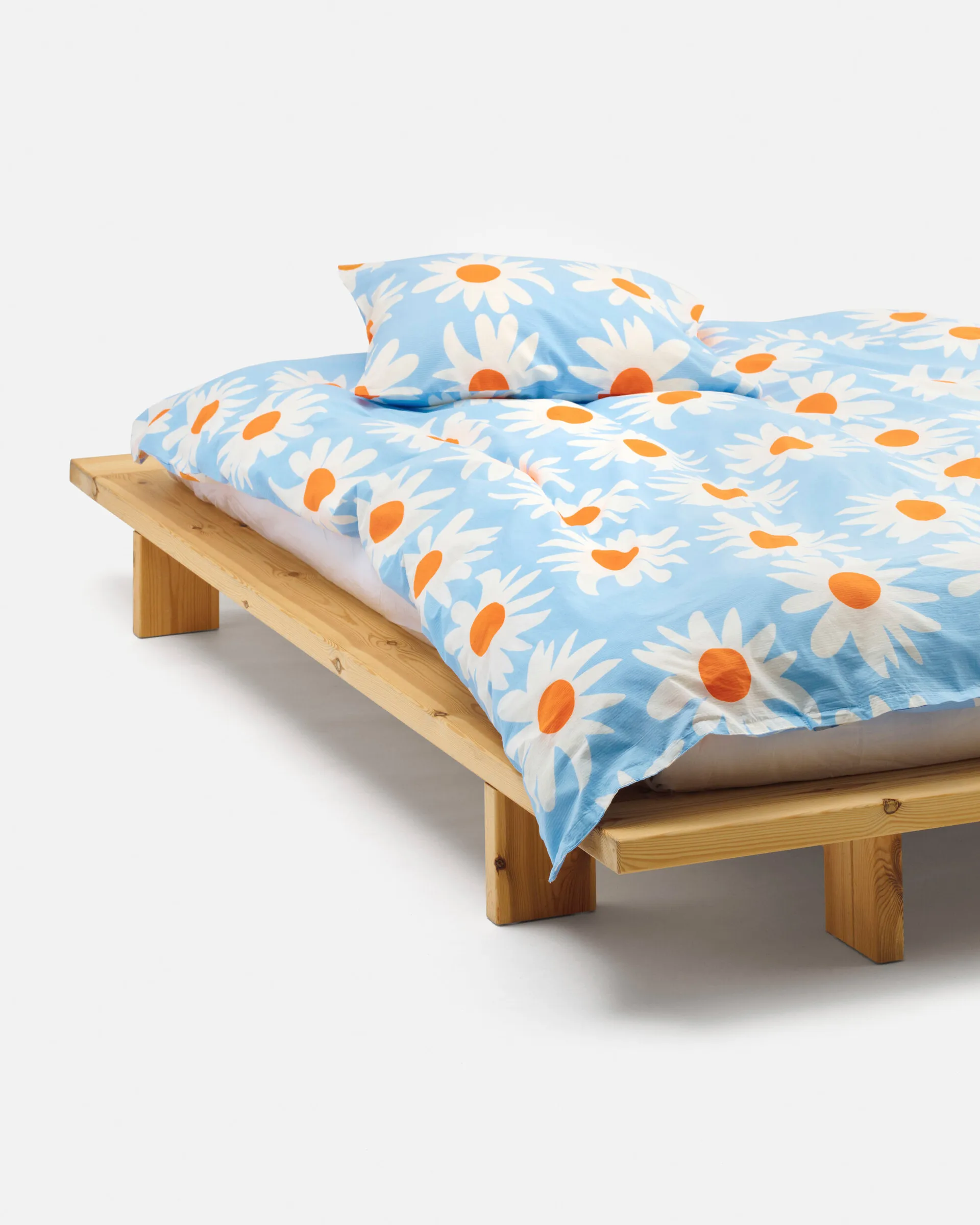 Rakastaa ei rakasta påslakan 240x220 cm, Orange-Off-white-light blue Marimekko