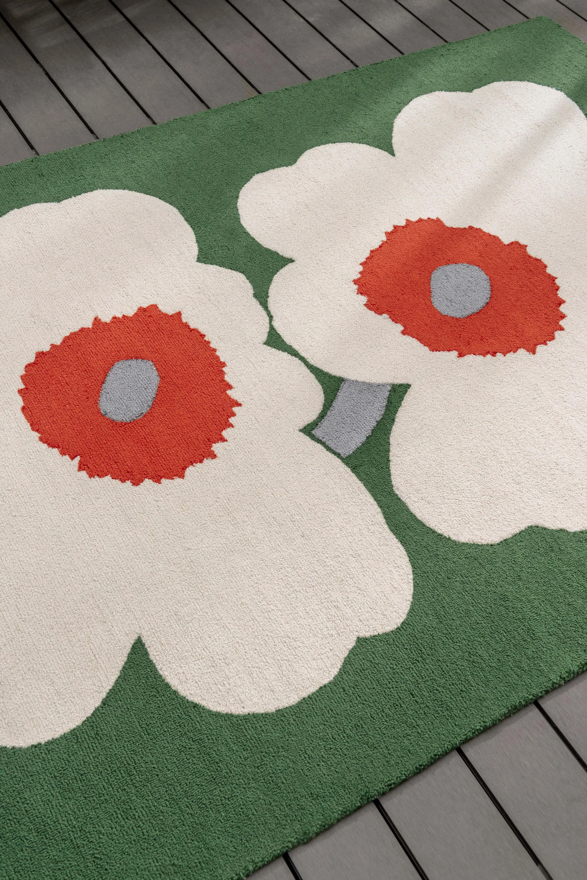Unikko 60-årsjubileum tuftad plastmatta, 250x350 cm Marimekko