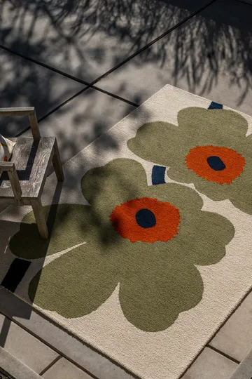 Unikko anniversary matta outdoor - Dusty green, 160x230 cm - Marimekko